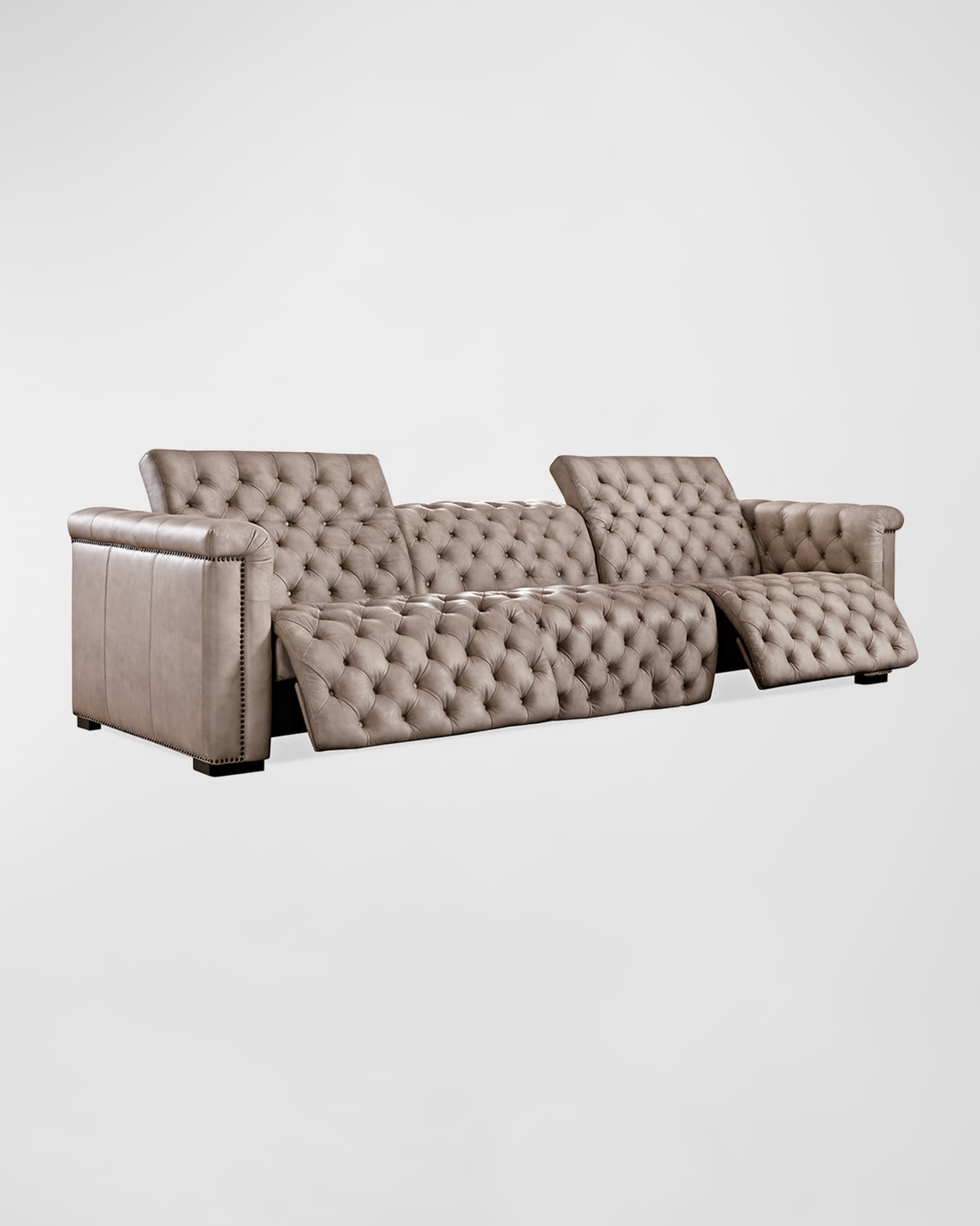 Savion grandier power outlet recliner