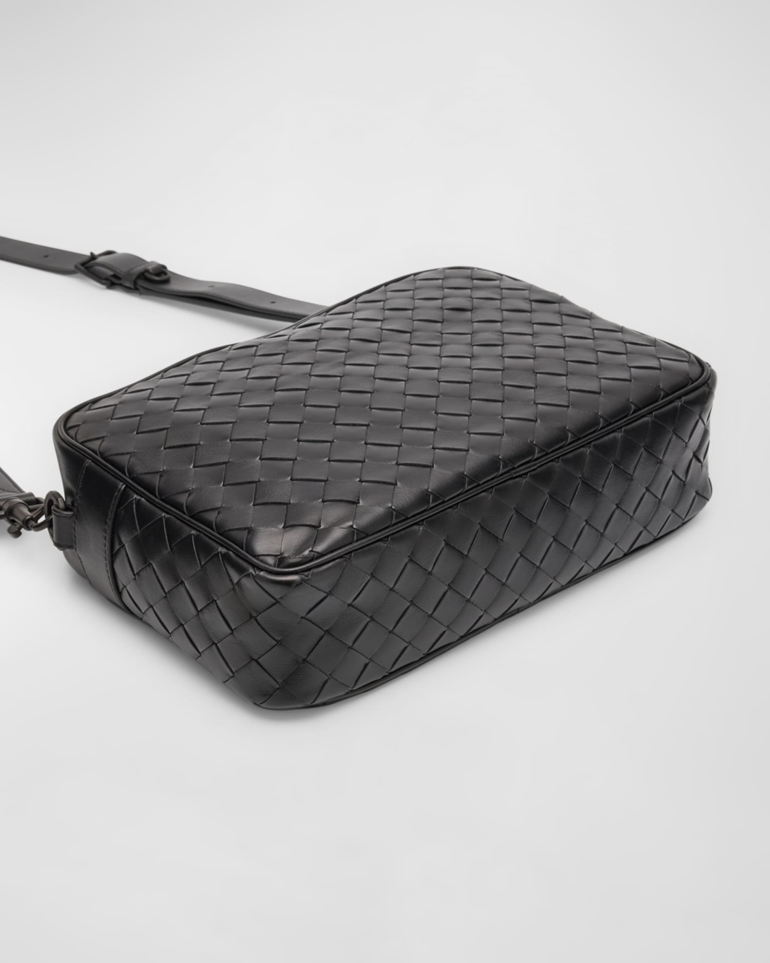 Bottega men bag best sale