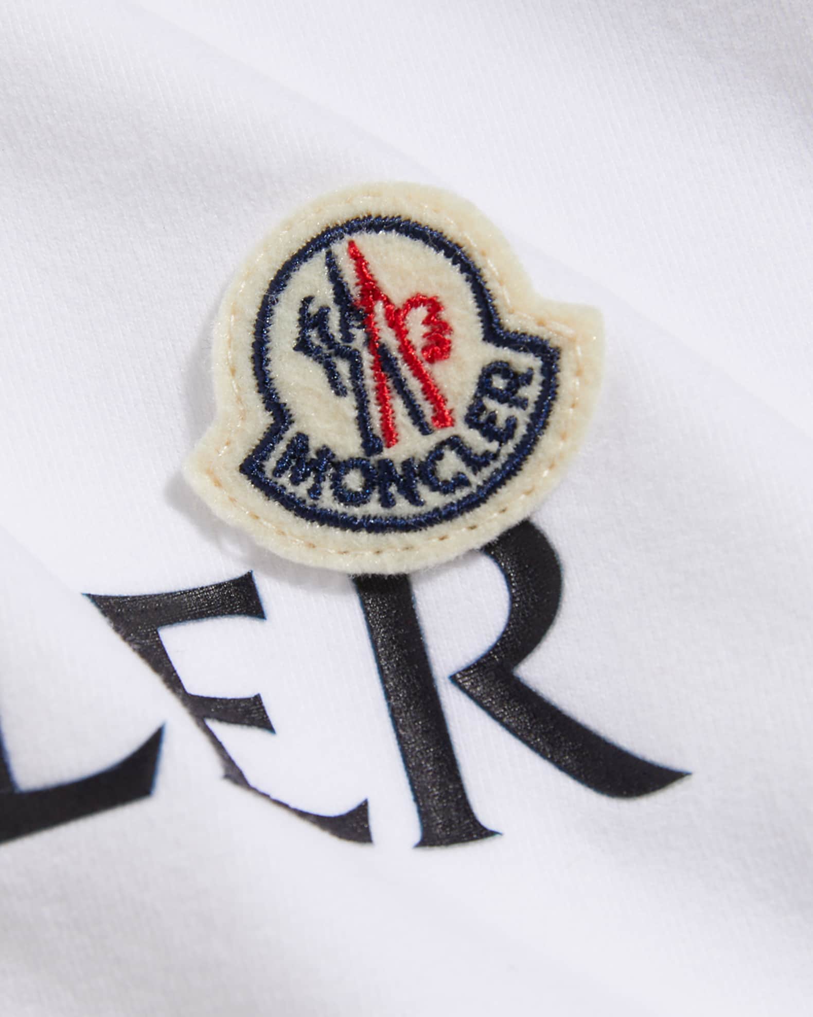 Moncler Boy s Logo Print Patch Graphic T Shirt Size 12M 3