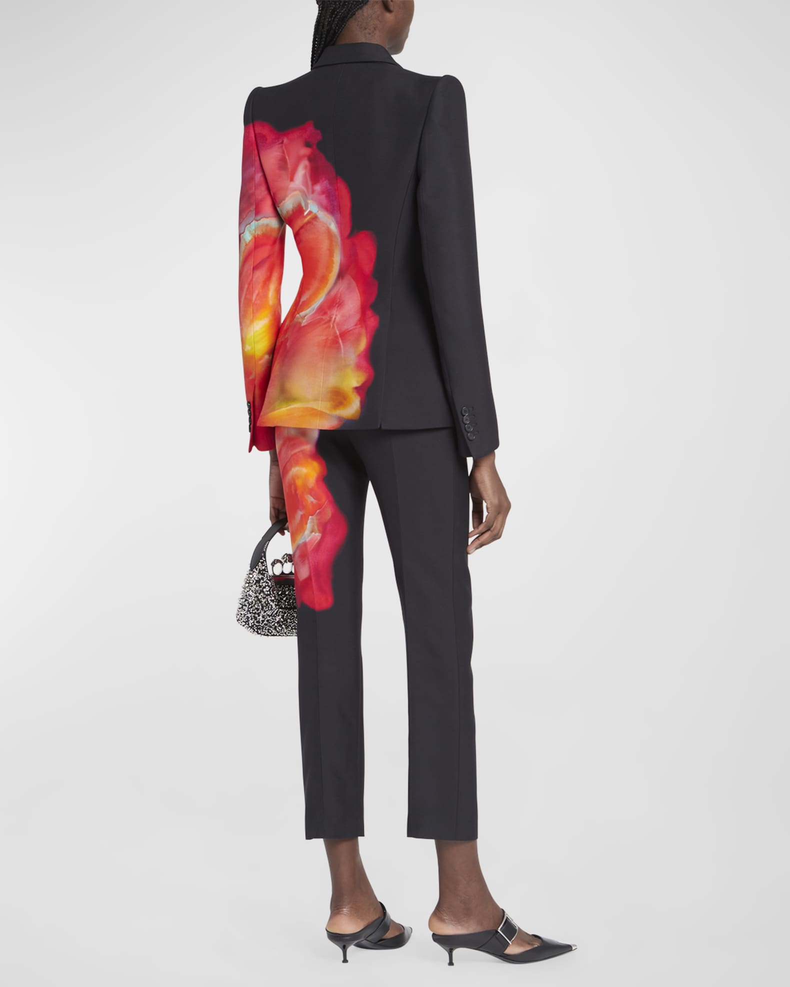 【送料&関税込】Alexander McQueen Floral Print Viscose Trous Viscose trouser with floral print ALEXANDER MCQUEEN - Nugnes1920