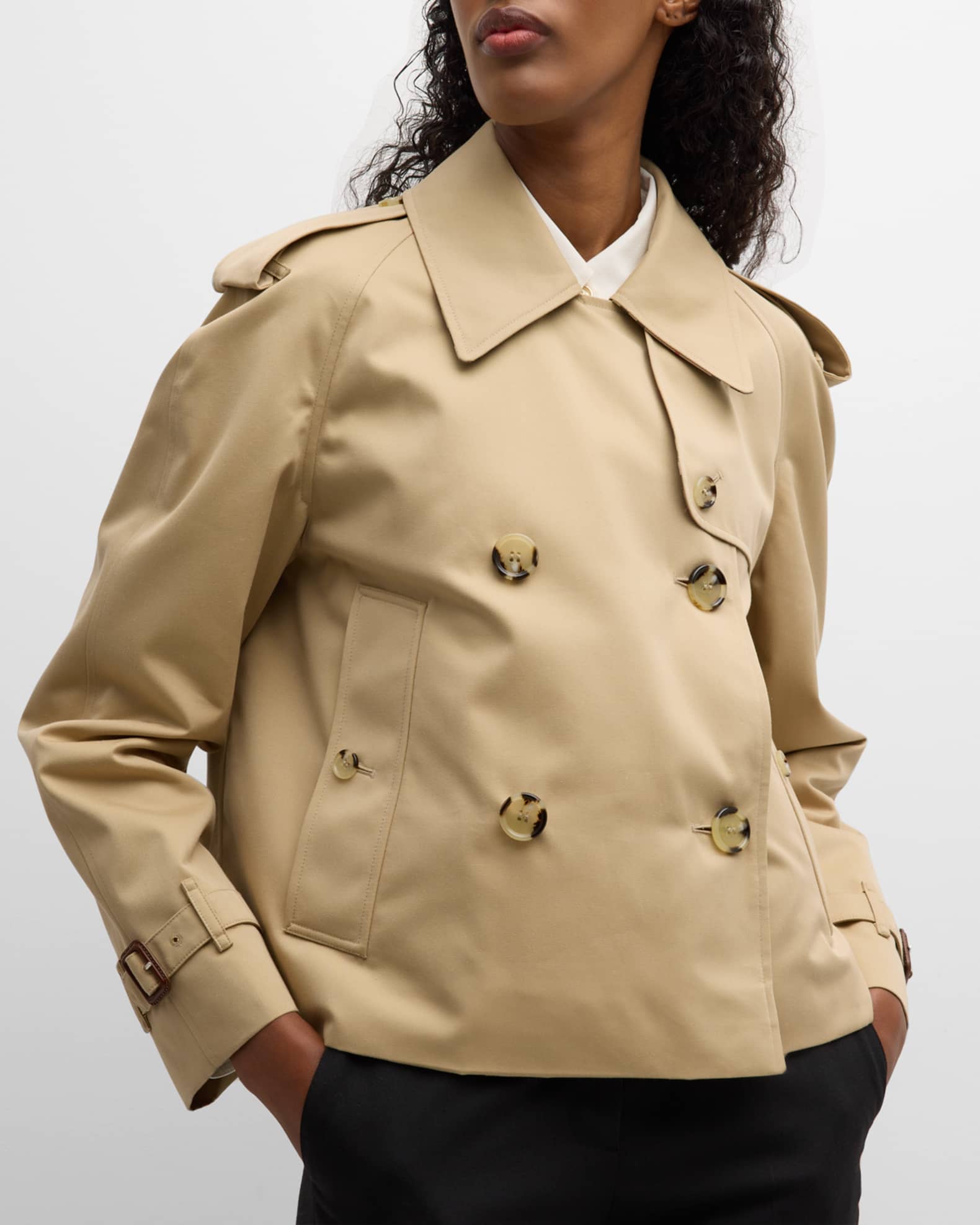 Burberry short outlet trench coat