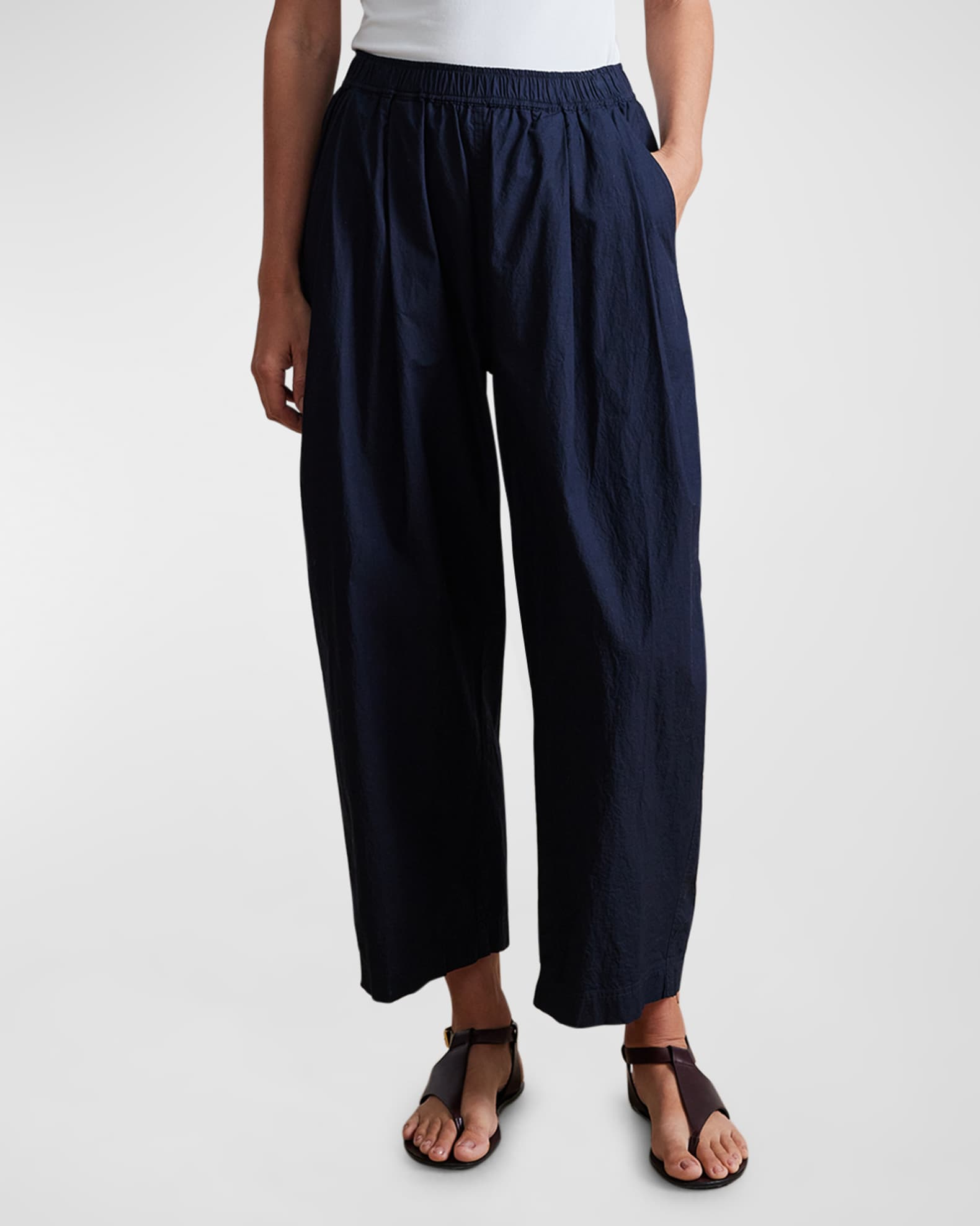 Spa Pleat Cropped Pants 0