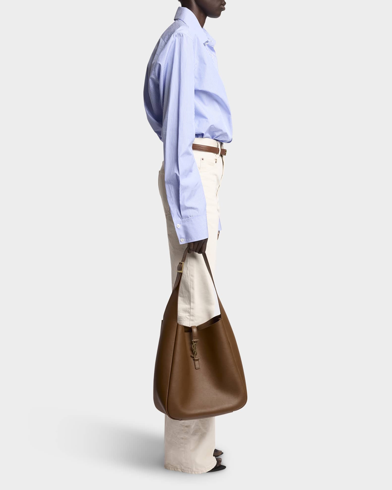 ショルダーバッグ・ポシェット Saint Laurent LARGE LE 5 A 7 SOFT SHOULDER BAG SAINT LAURENT Le 5 à 7 large leather shoulder bag | NET-A-PORTER