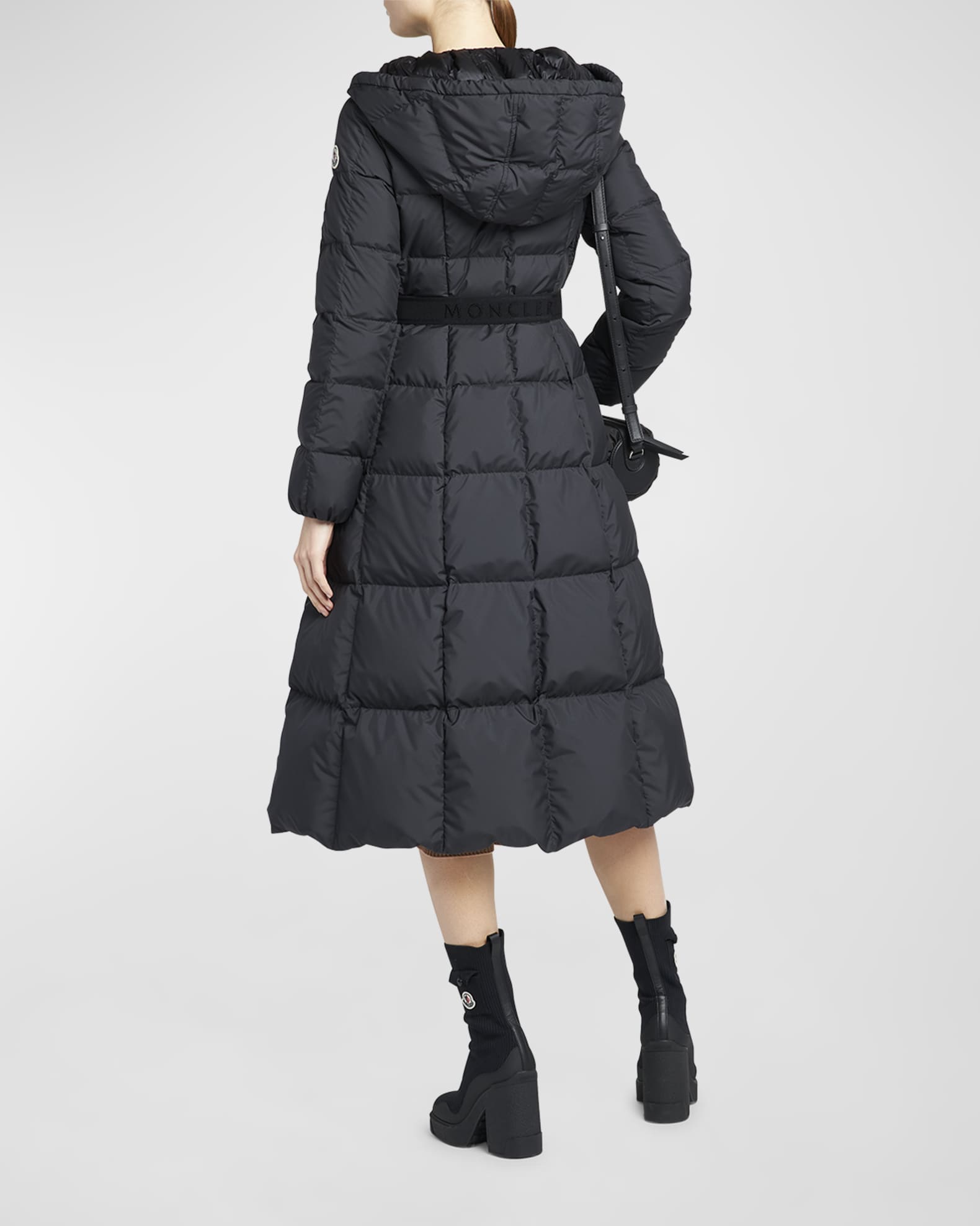 Moncler faucon coat store