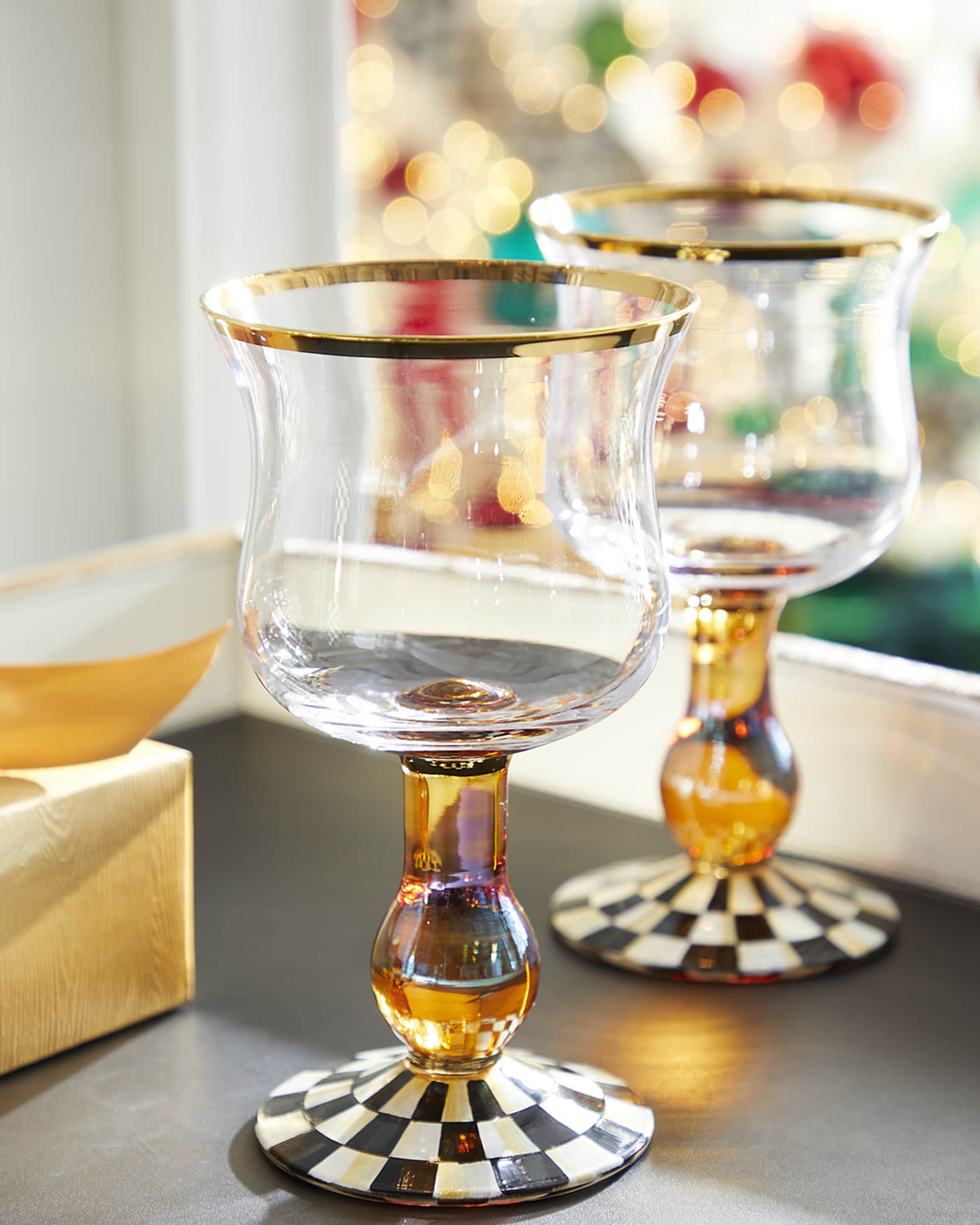 Courtly Check Wine Glass  0