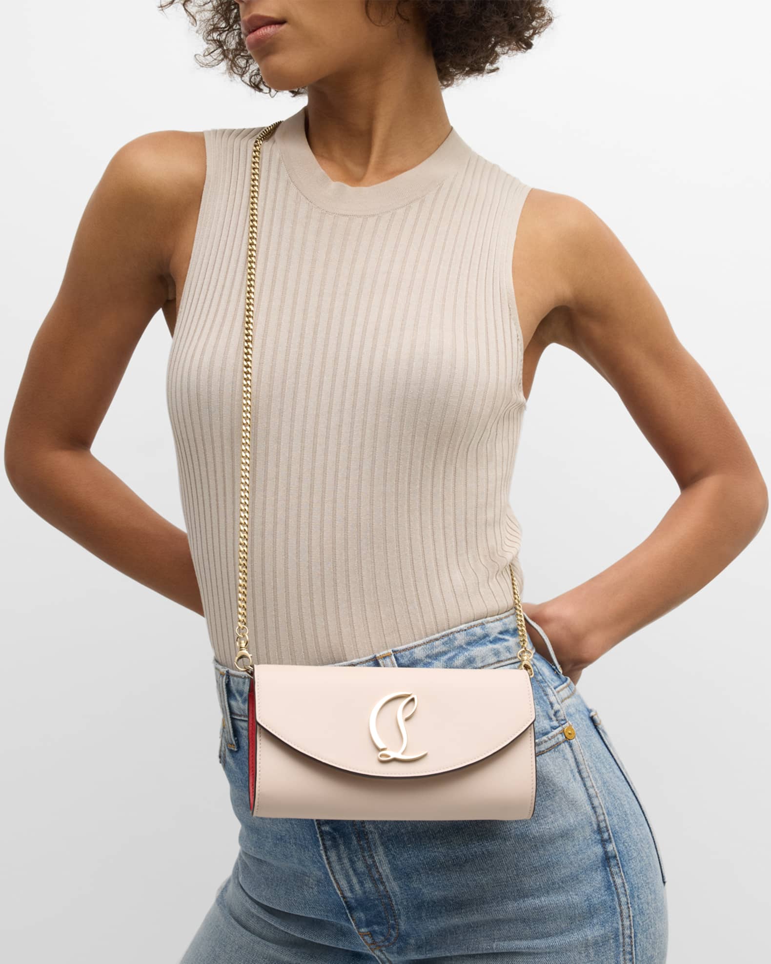 【売れ筋】CHRISTIAN LOUBOUTIN Loubi54 ウォレットオンチェーン Christian Louboutin Loubi54 Wallet on Chain in Leather