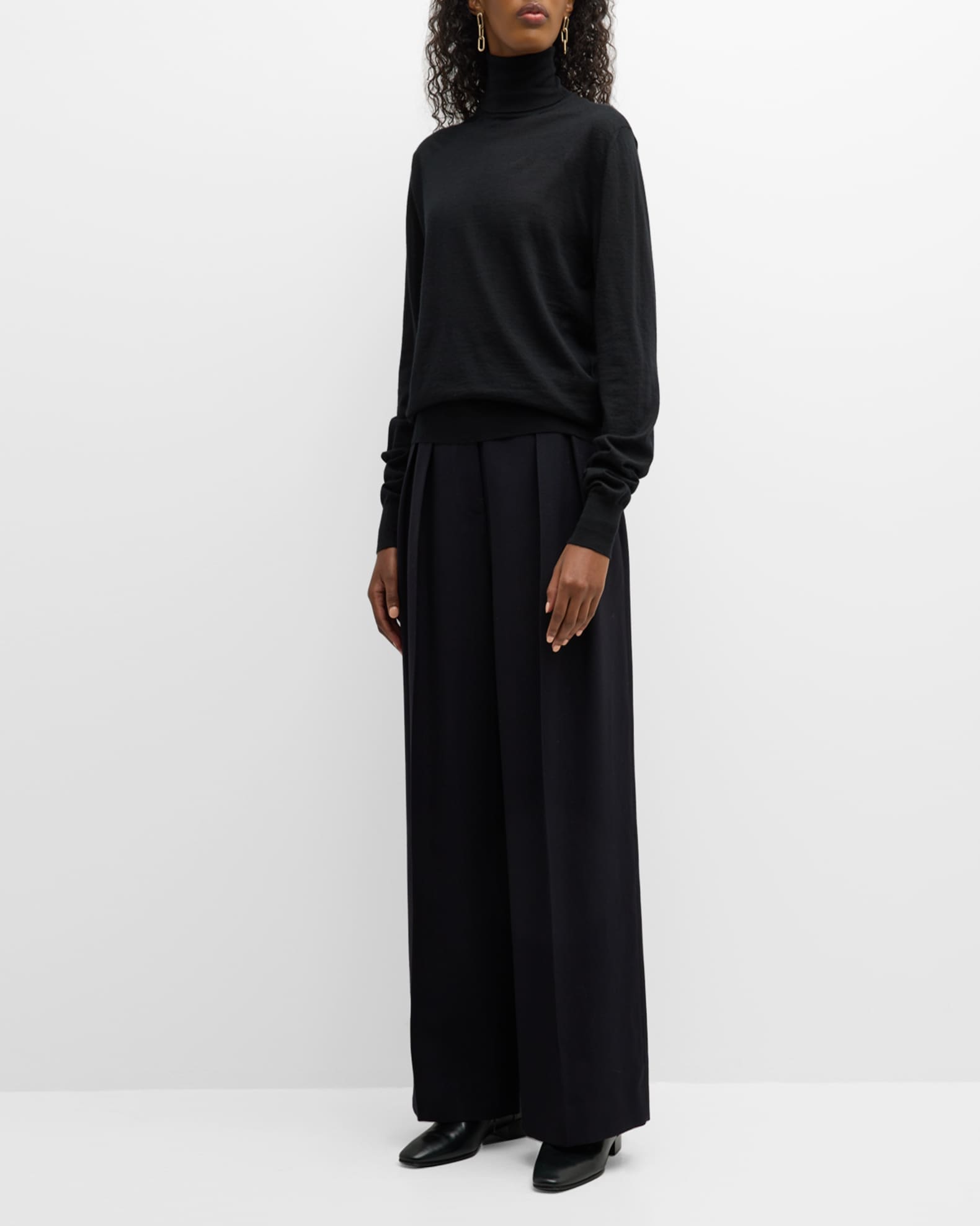 Eva Cashmere Turtleneck Top