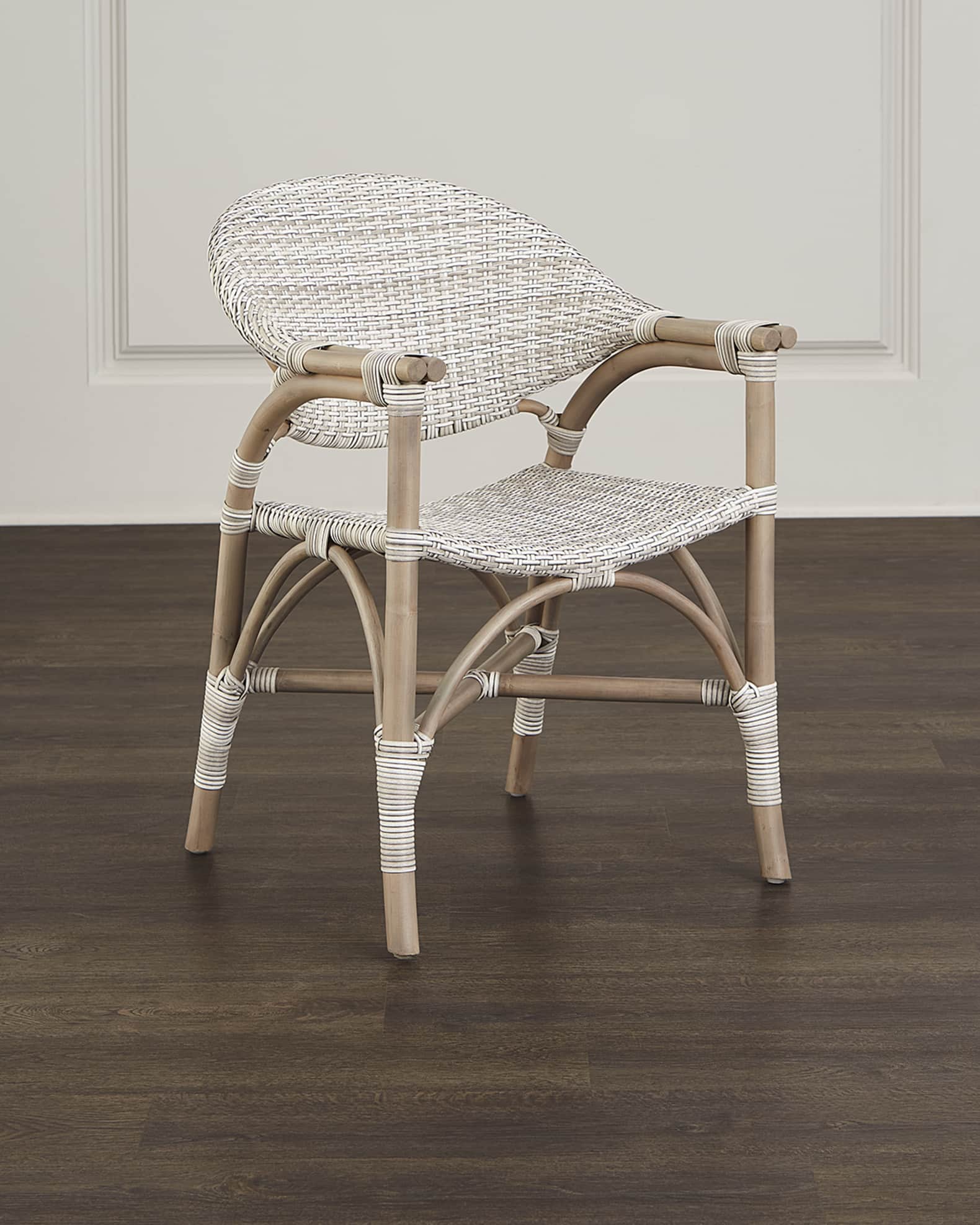 Vero Arm Chairs 0
