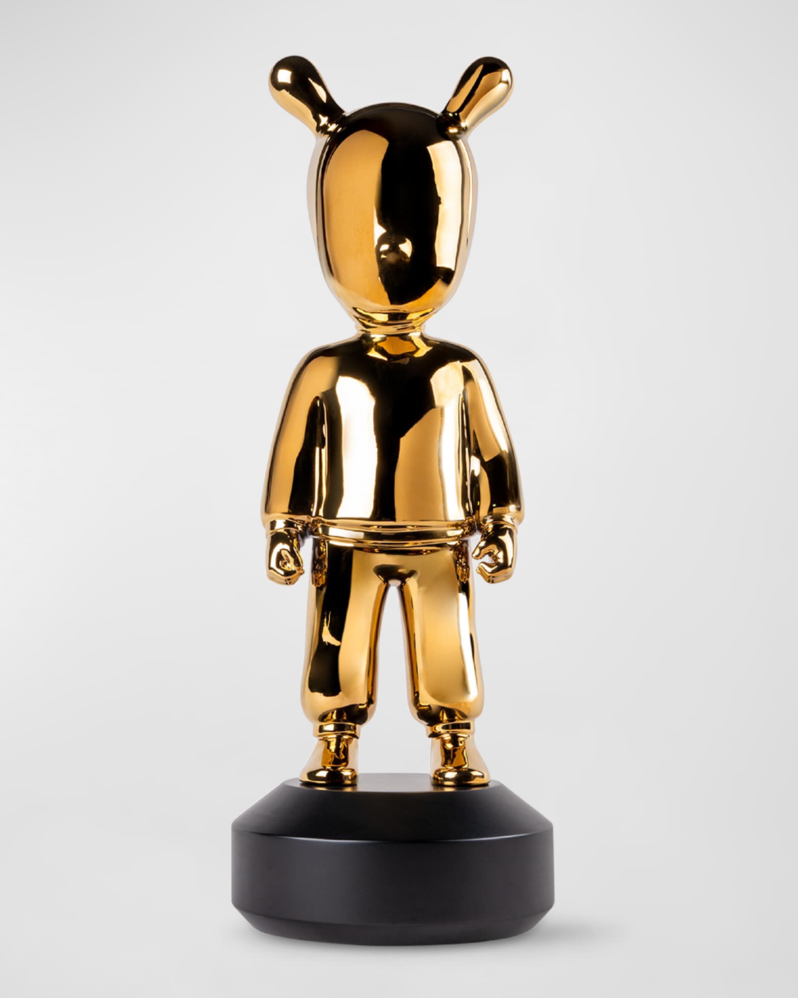 The Golden Guest 0