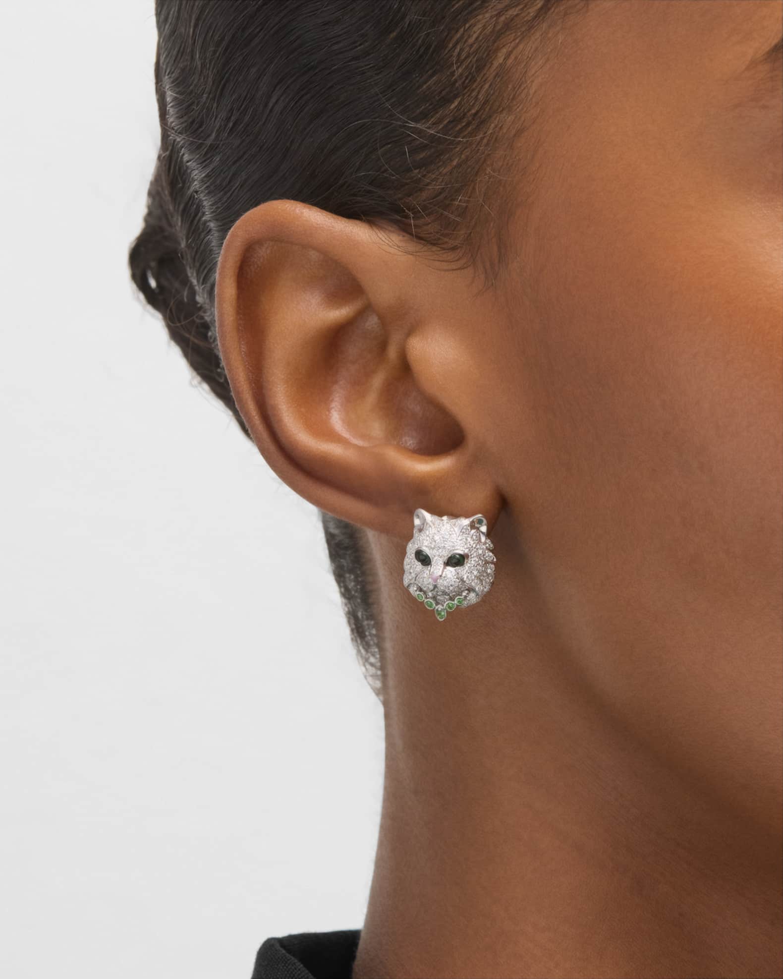 18K White Gold Wladimir the Cat Stud Earrings with Diamonds 1