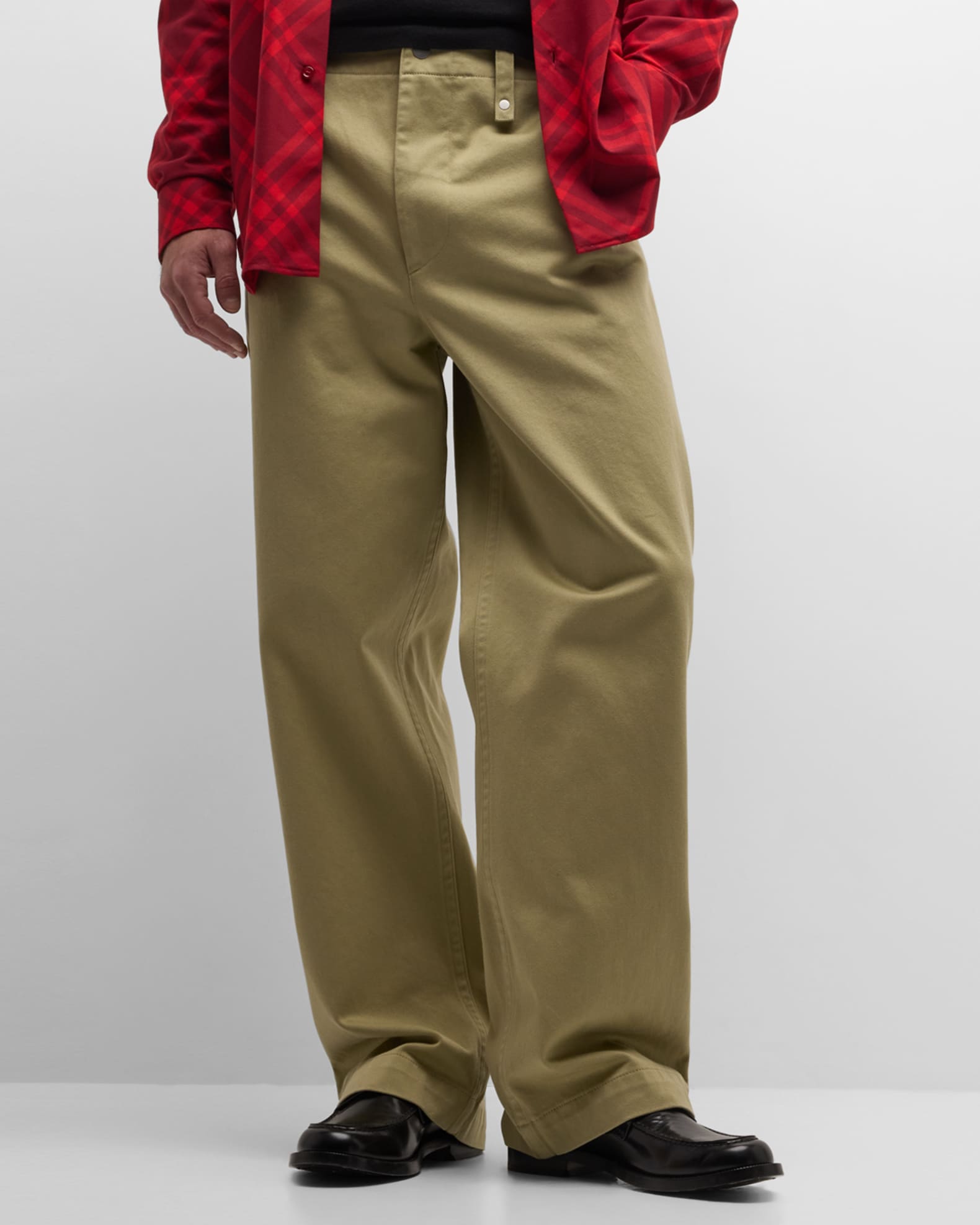 Burberry top chino pants