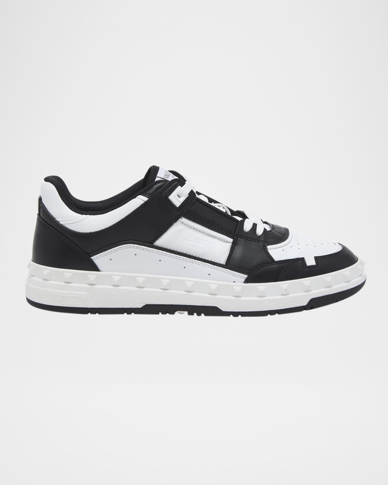 Valentino Garavani Freedots low-top leather sneakers main image 0