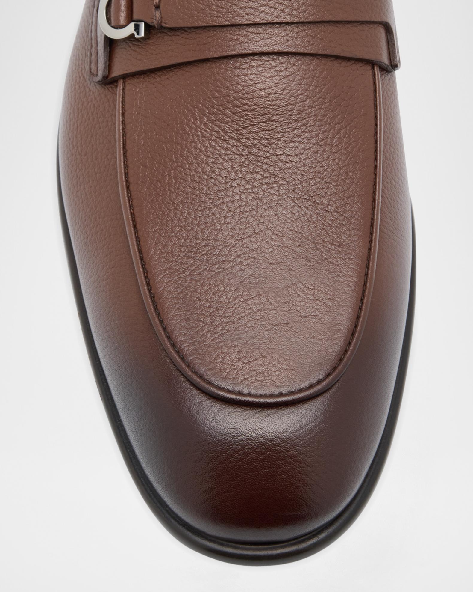 Ferragamo Men\'s Desio Gancio Ornament Penny Loafers Moccasin with Gancini ornament - Men | Ferragamo main image 2