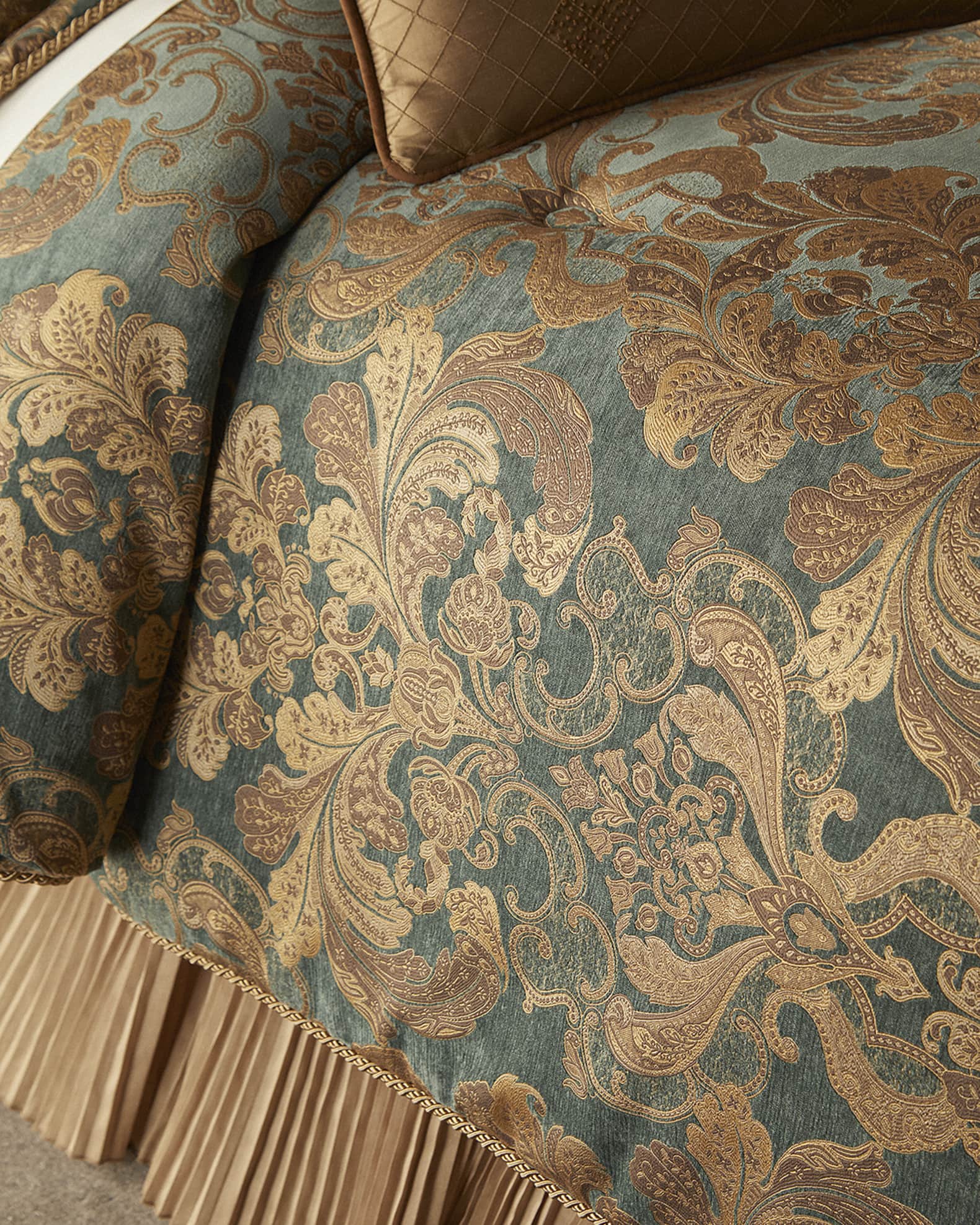 Harlow 3-Piece Comforter Set 0