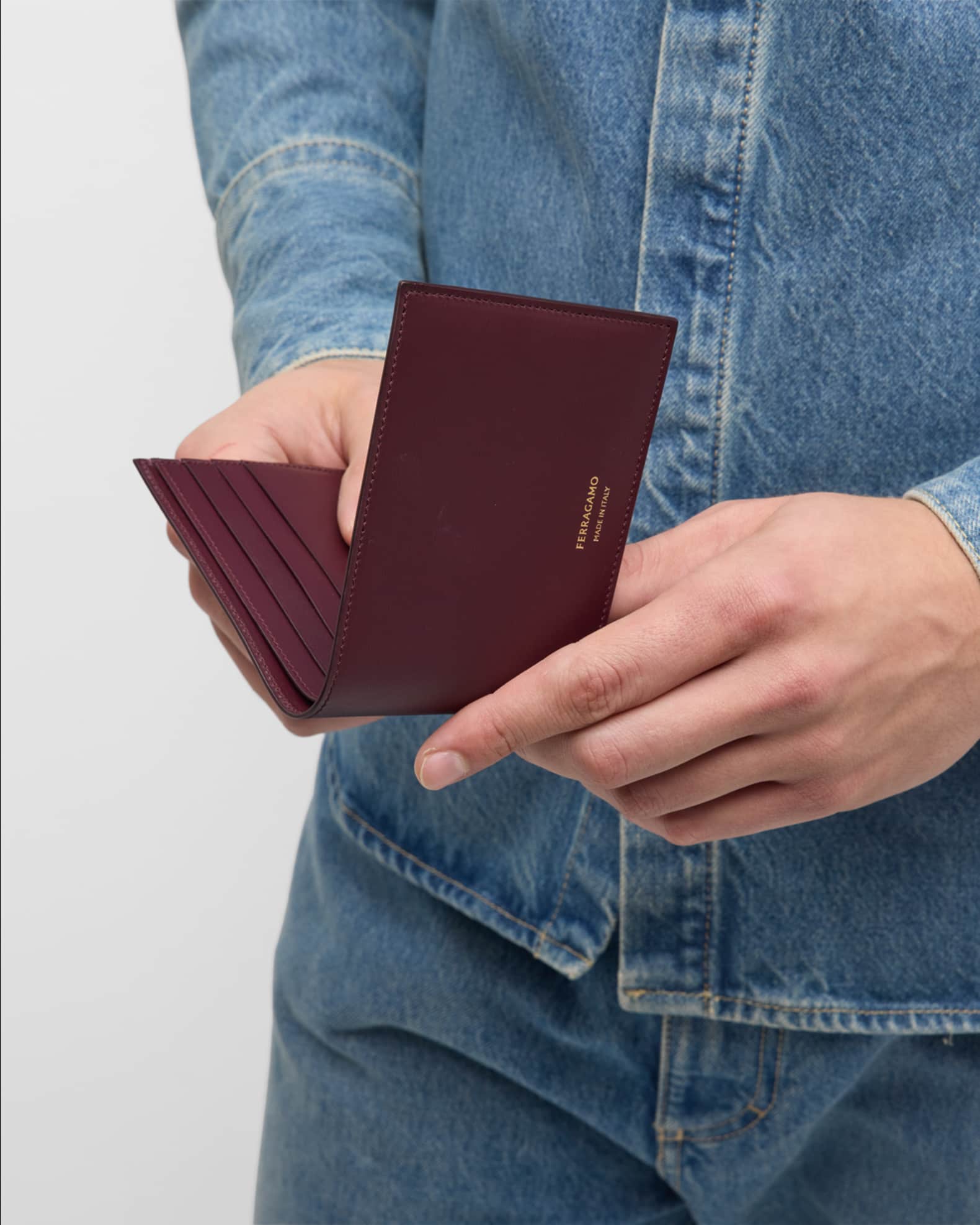 Men's Classic Leather Bifold Wallet 1