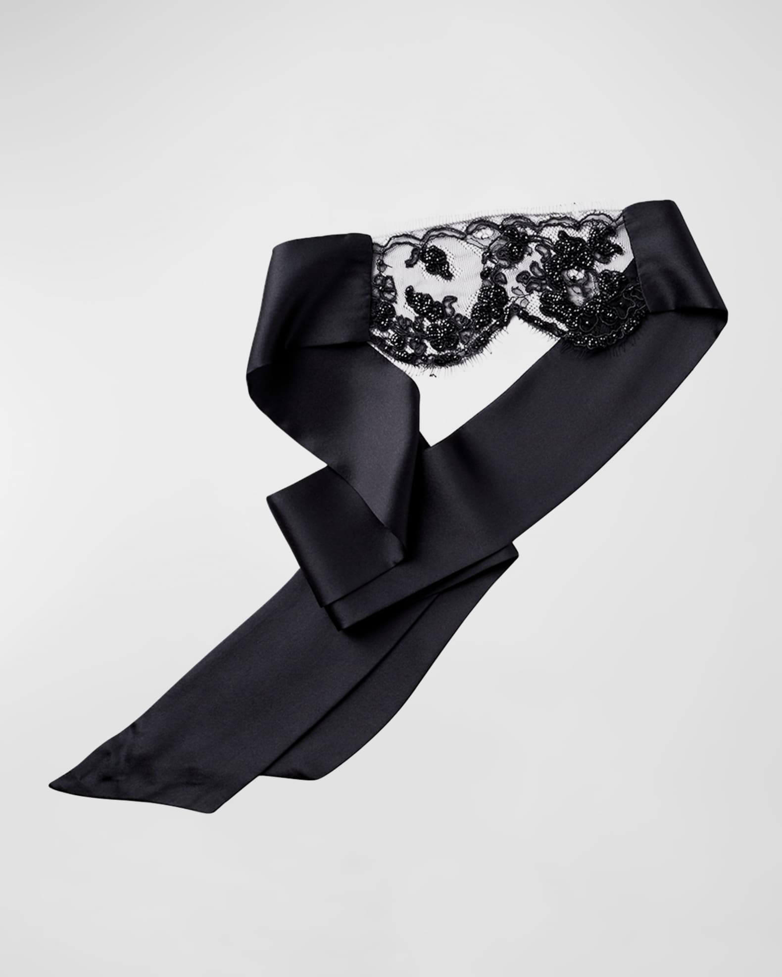 Kiki De Montparnasse Lace Beaded Blindfold