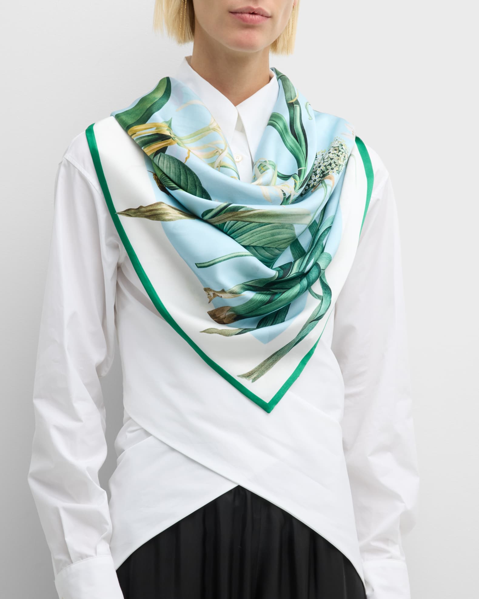 Signature monogram silk blanket scarf creme – TOTEME