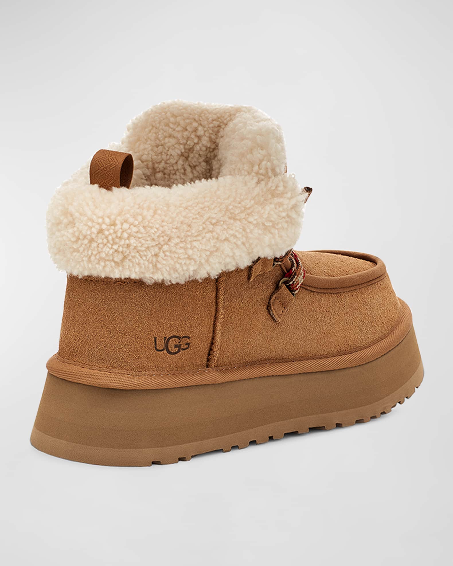 Ugg agnar genuine shearling store lined lace boot