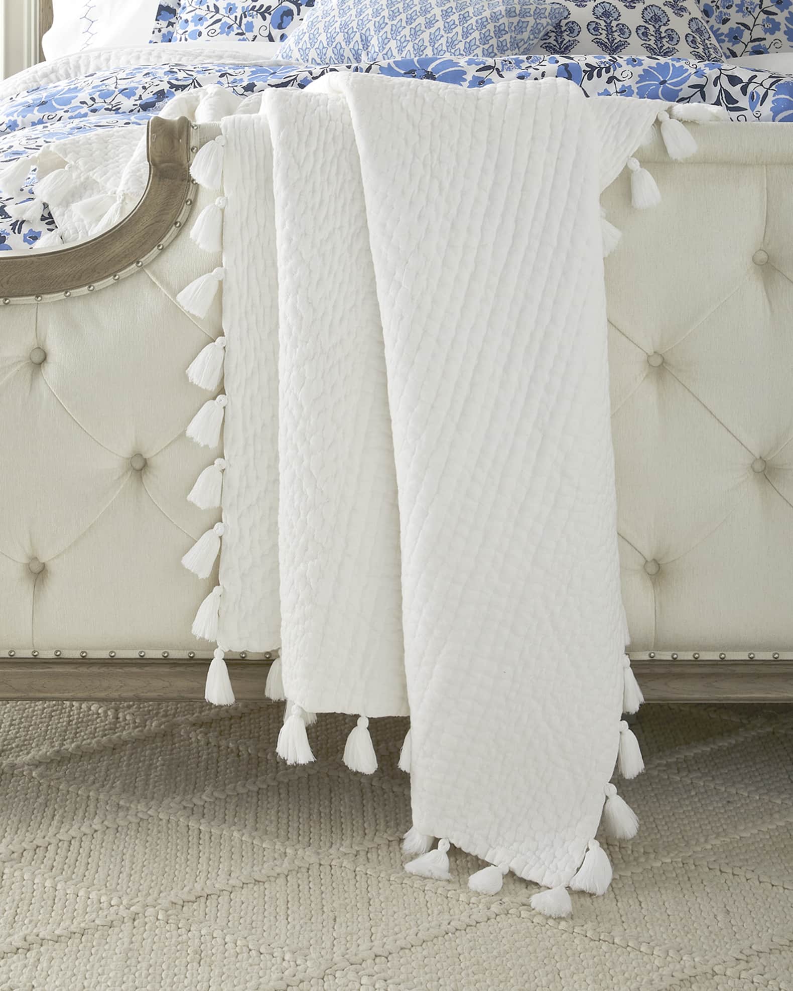 Sahati Throw Blanket  0