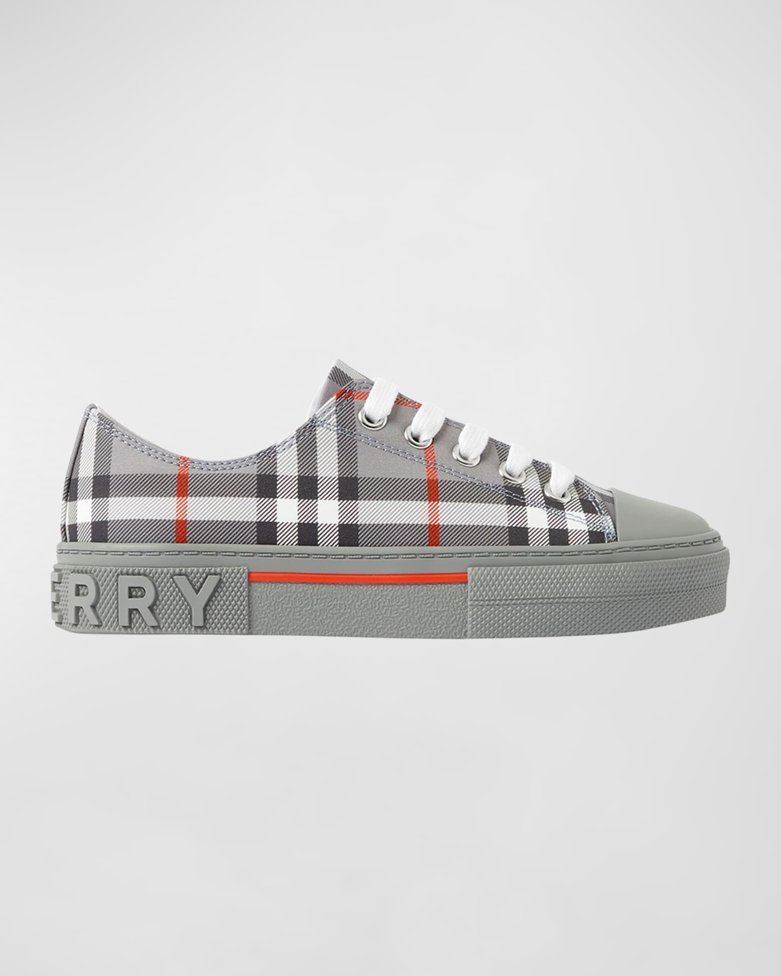 Do burberry shoes run small sale