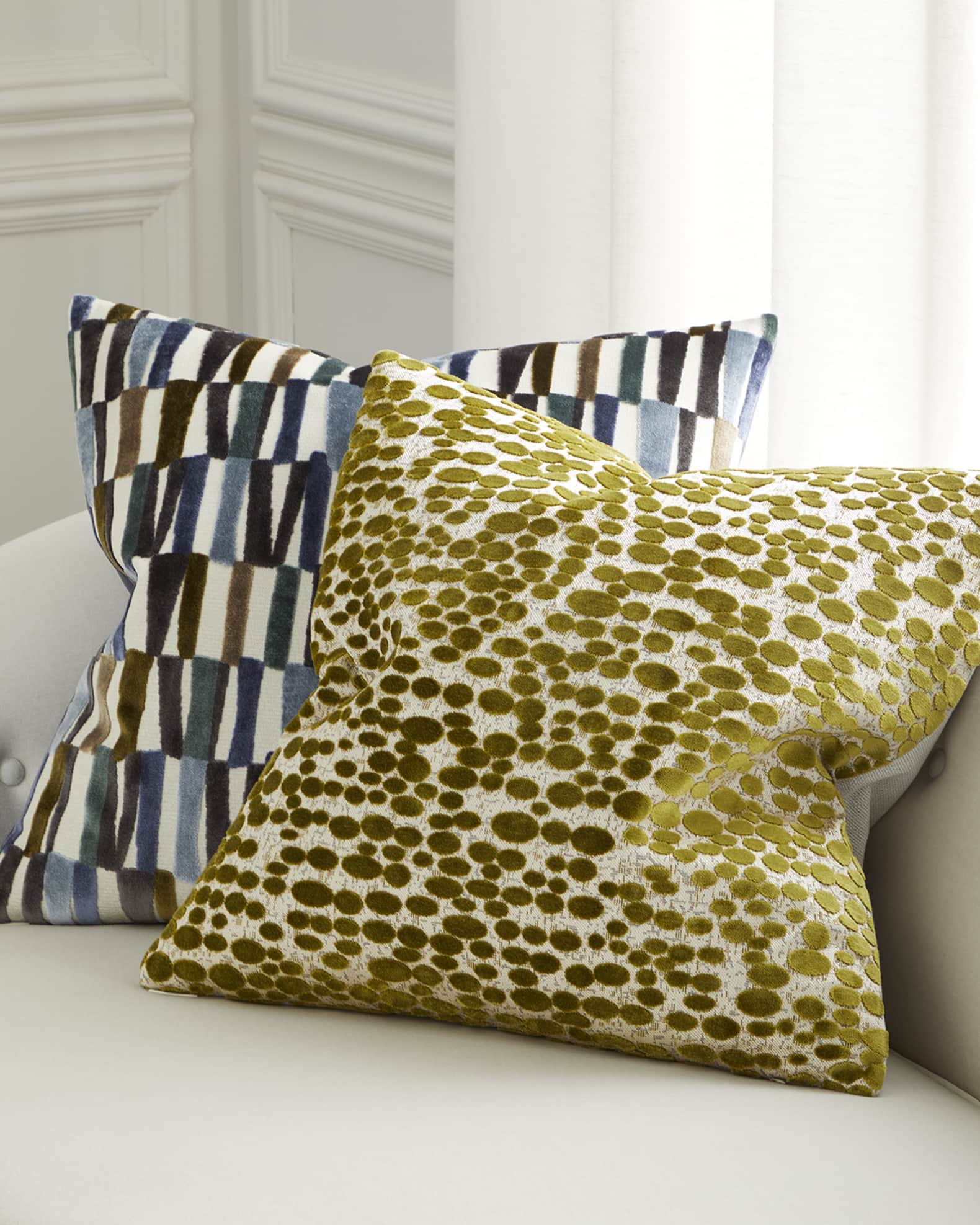 Markle Throw Pillow  1