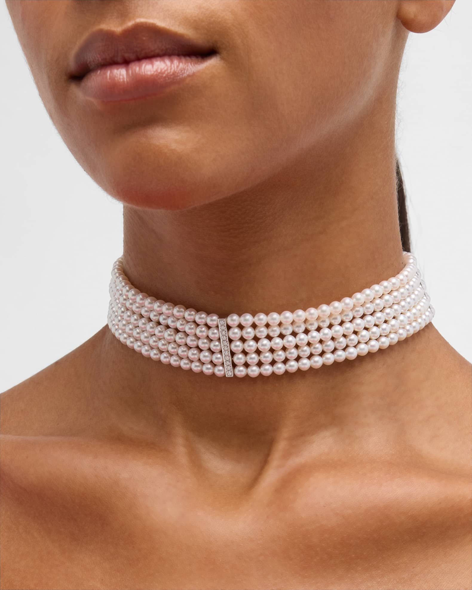 18K White Gold Akoya Cultured Pearl and Diamond Choker  1