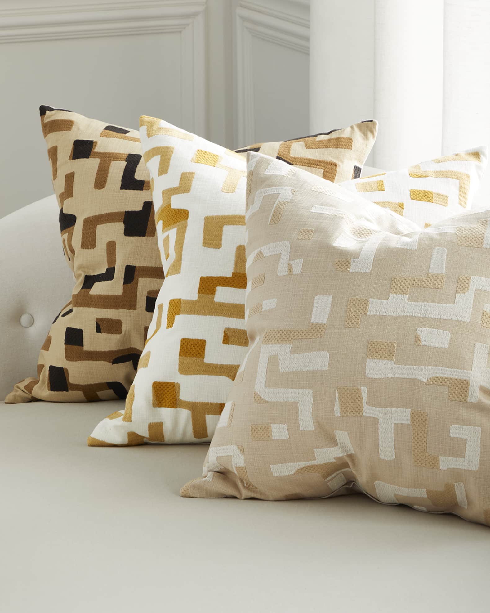 Eastern Accents Kea Decorative Pillow 22