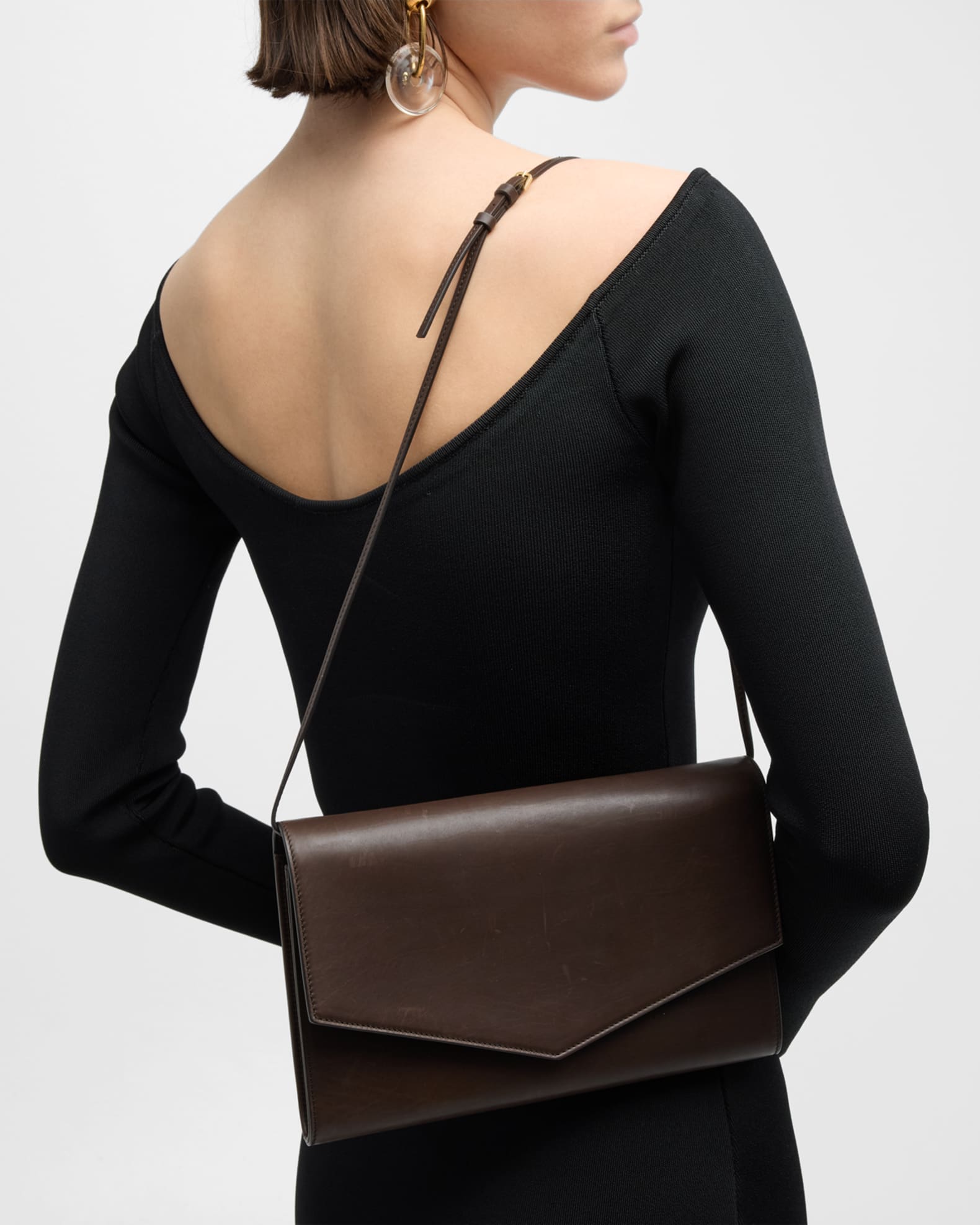 THE ROW Envelope Large Crossbody in Natural Nappa Saddle Leather ...