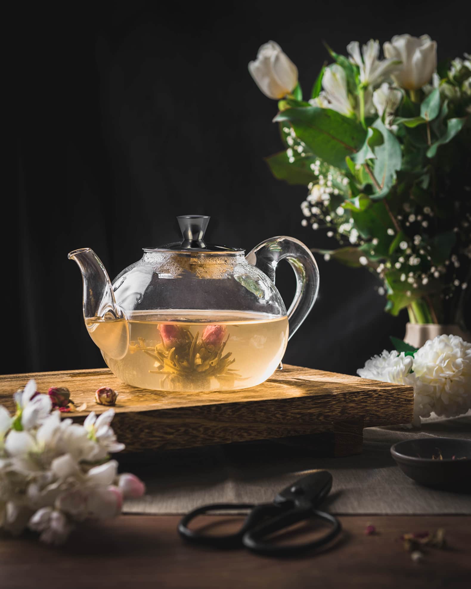 Sakura Tea Pot, 41 Oz. 1