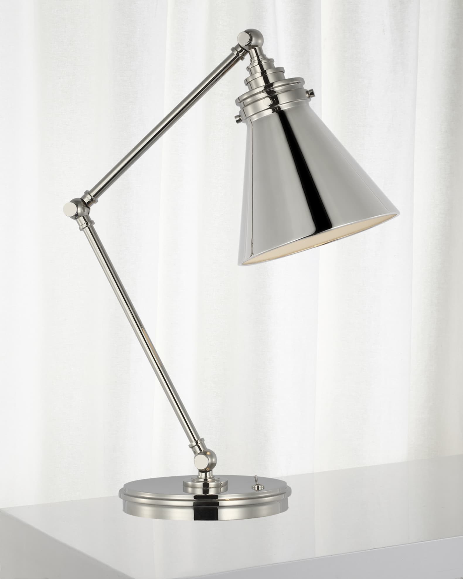 Visual Comfort Signature Parkington Articulating Desk Lamp by Chapman ...