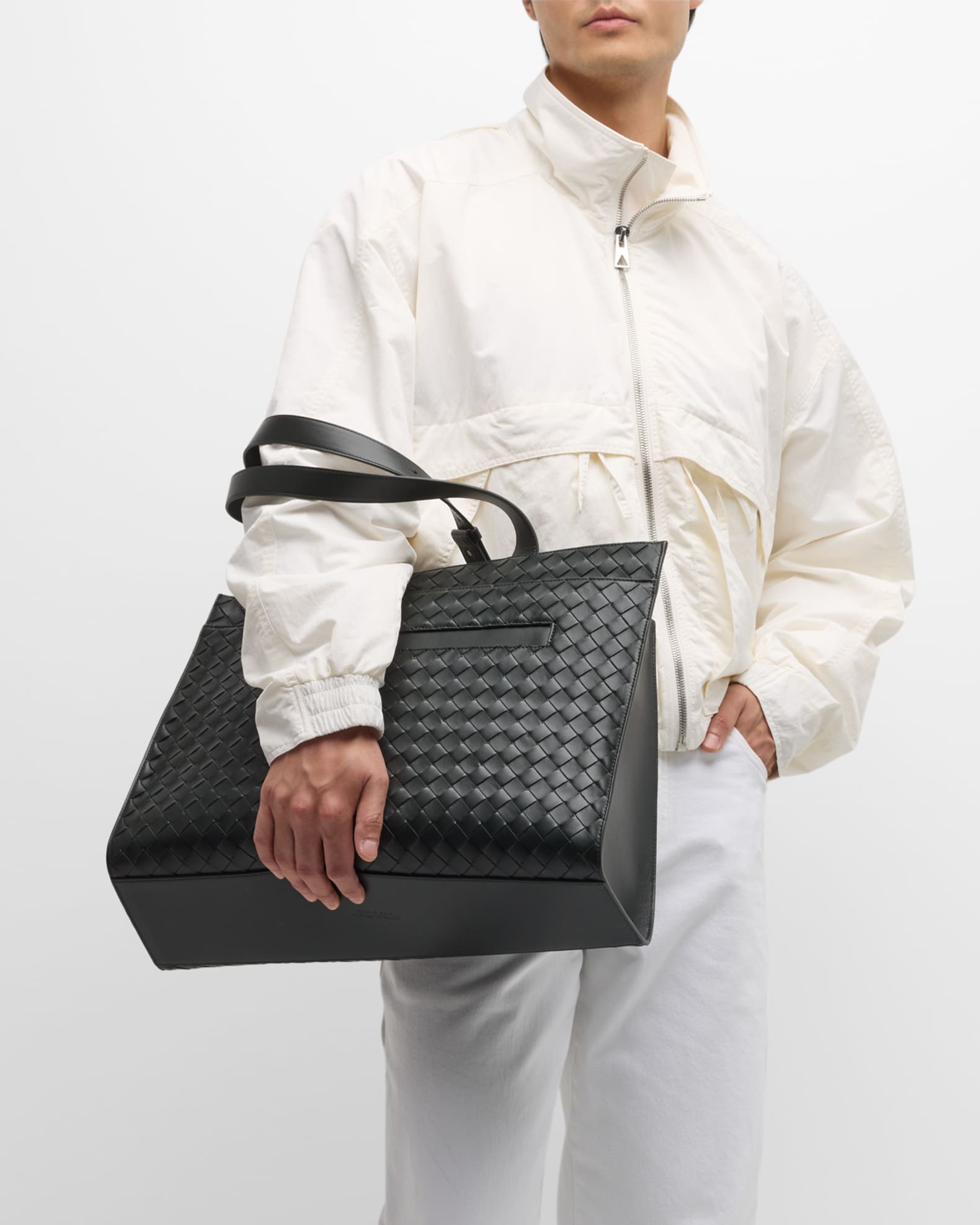 トートバッグ BOTTEGAVENETAPINACOTECA MEDIUM TOTE BAG Bottega Veneta Men's Medium Cassette Paper Intrecciato