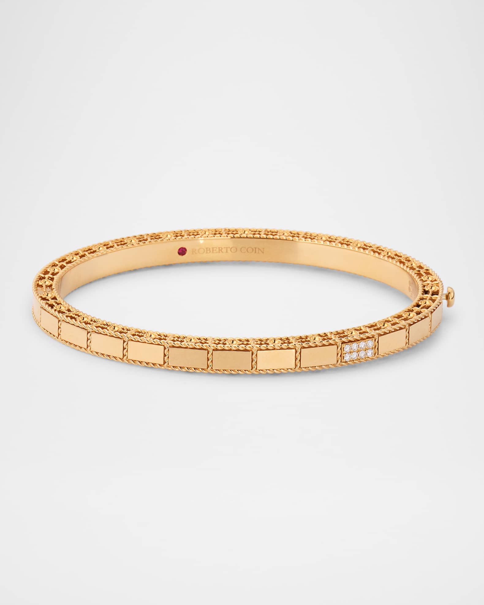 Neiman marcus roberto coin clearance