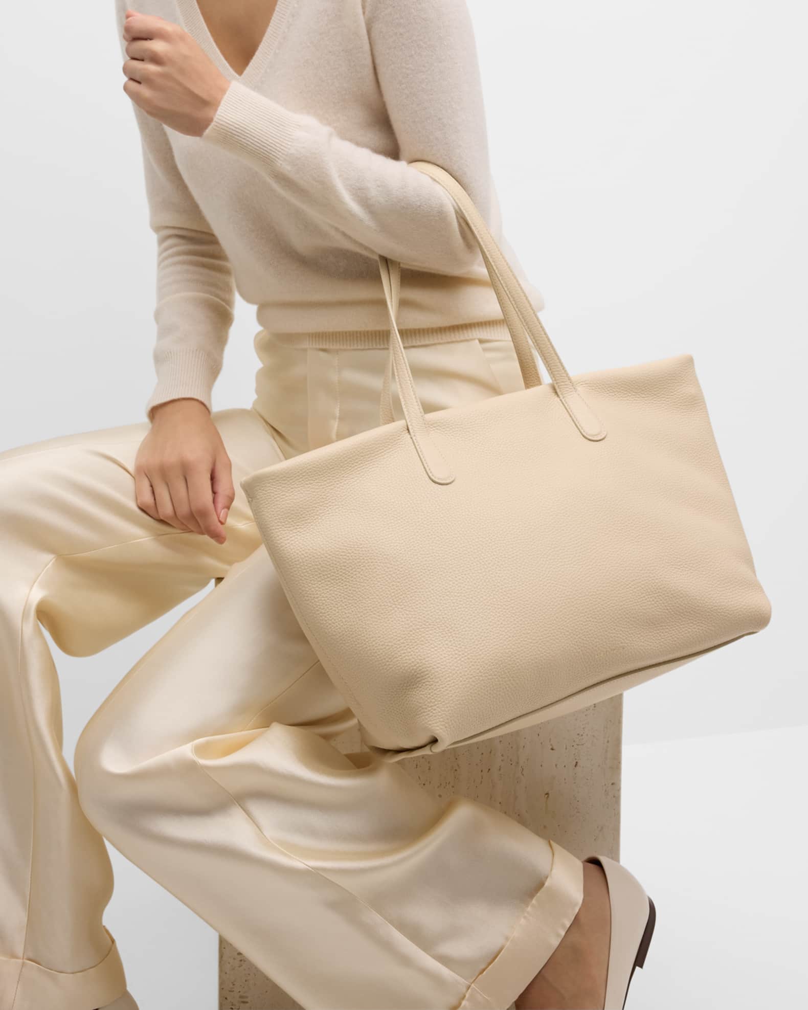 Neiman marcus mansur gavriel clearance
