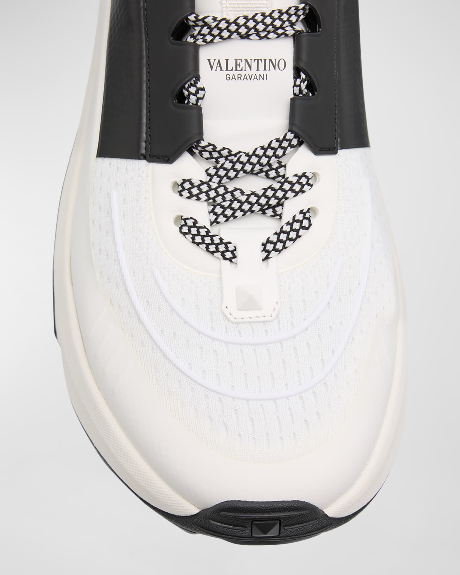スニーカー VALENTINO GARAVANI 'True Act' Sneaker White Valentino Garavani - True Act Leather-Trimmed Mesh and