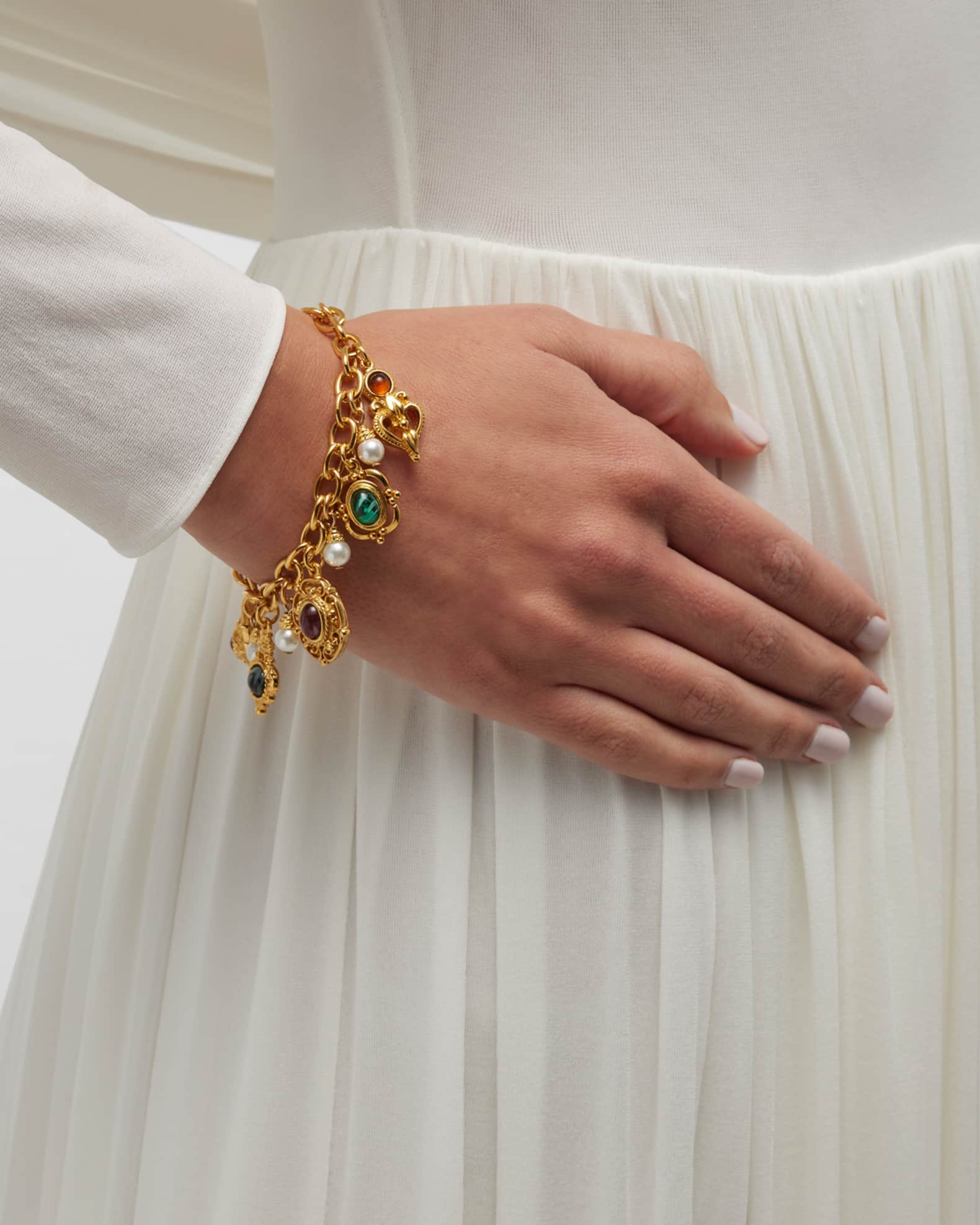 Stone and Pearly Charm Bracelet 1