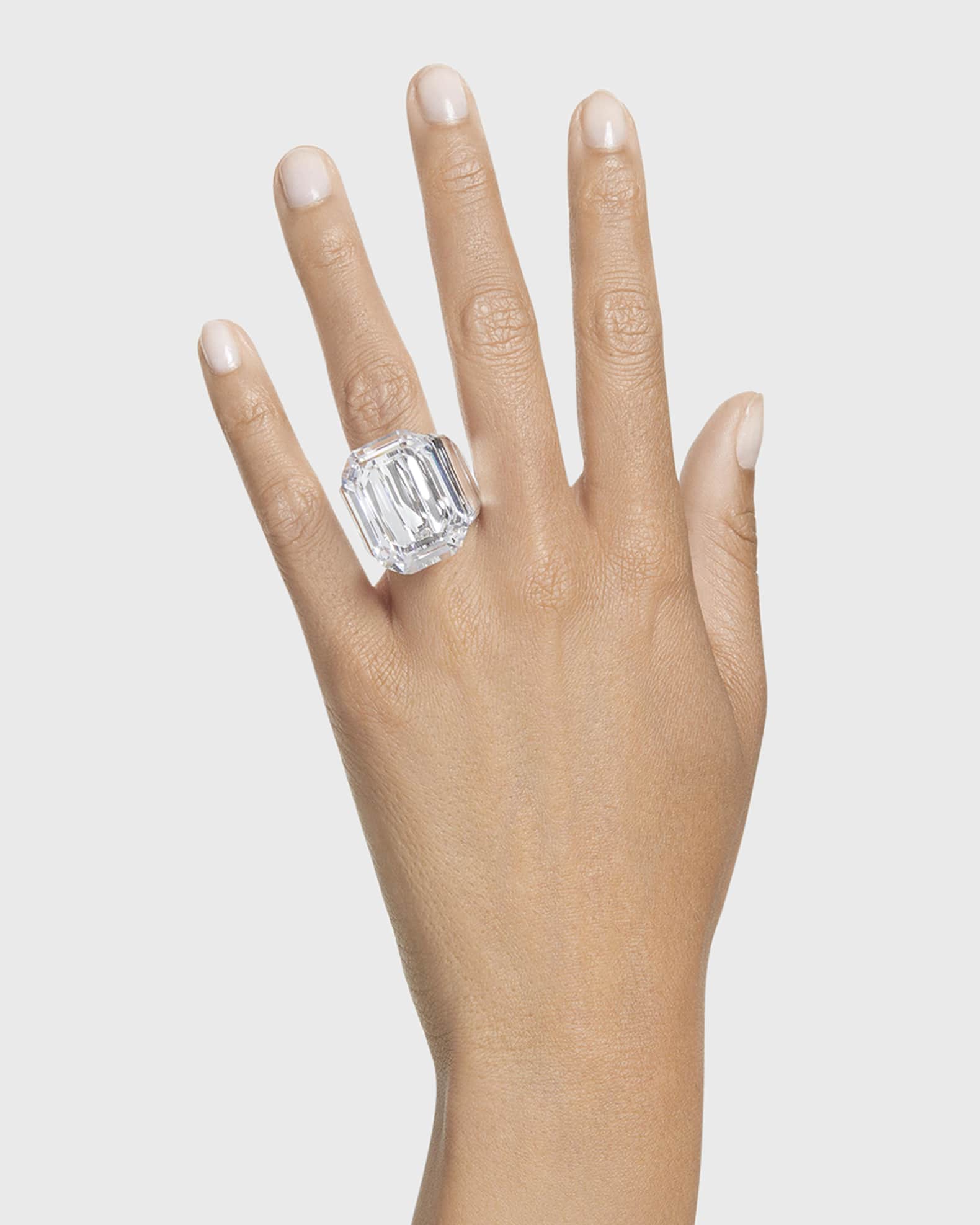 Lucent Crystallized Statement Ring