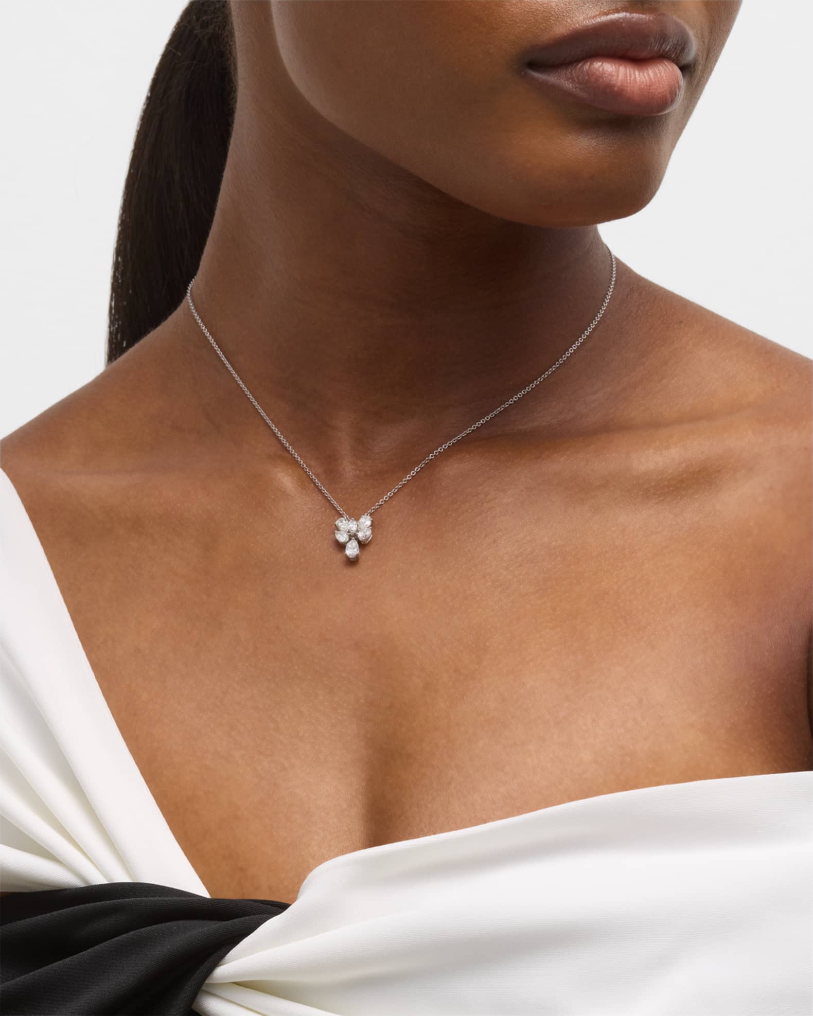 ZYDO 18K White Gold Pendant Necklace with Pear and Marquise Diamonds ...