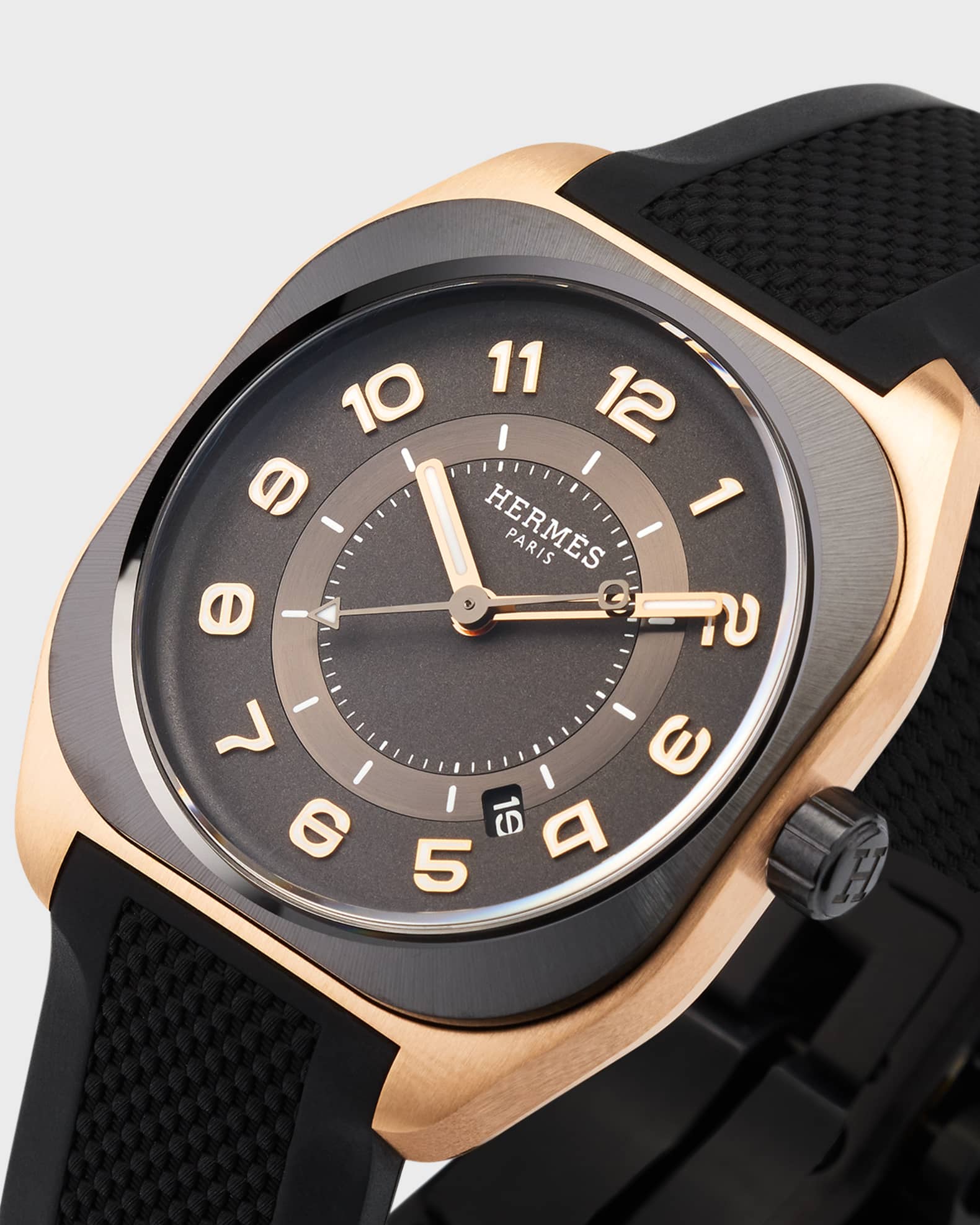 Rhythm Used Supply　HERMES 人気のH総柄 Hermes H08 La Matiere Du Temps Watch, 42 mm | Neiman Marcus