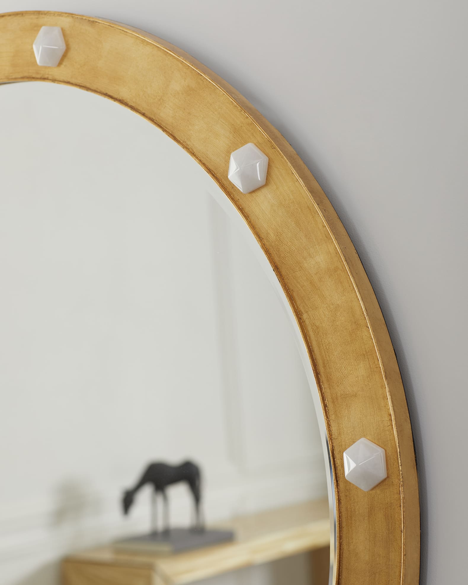 Round Quartz Mirror  1