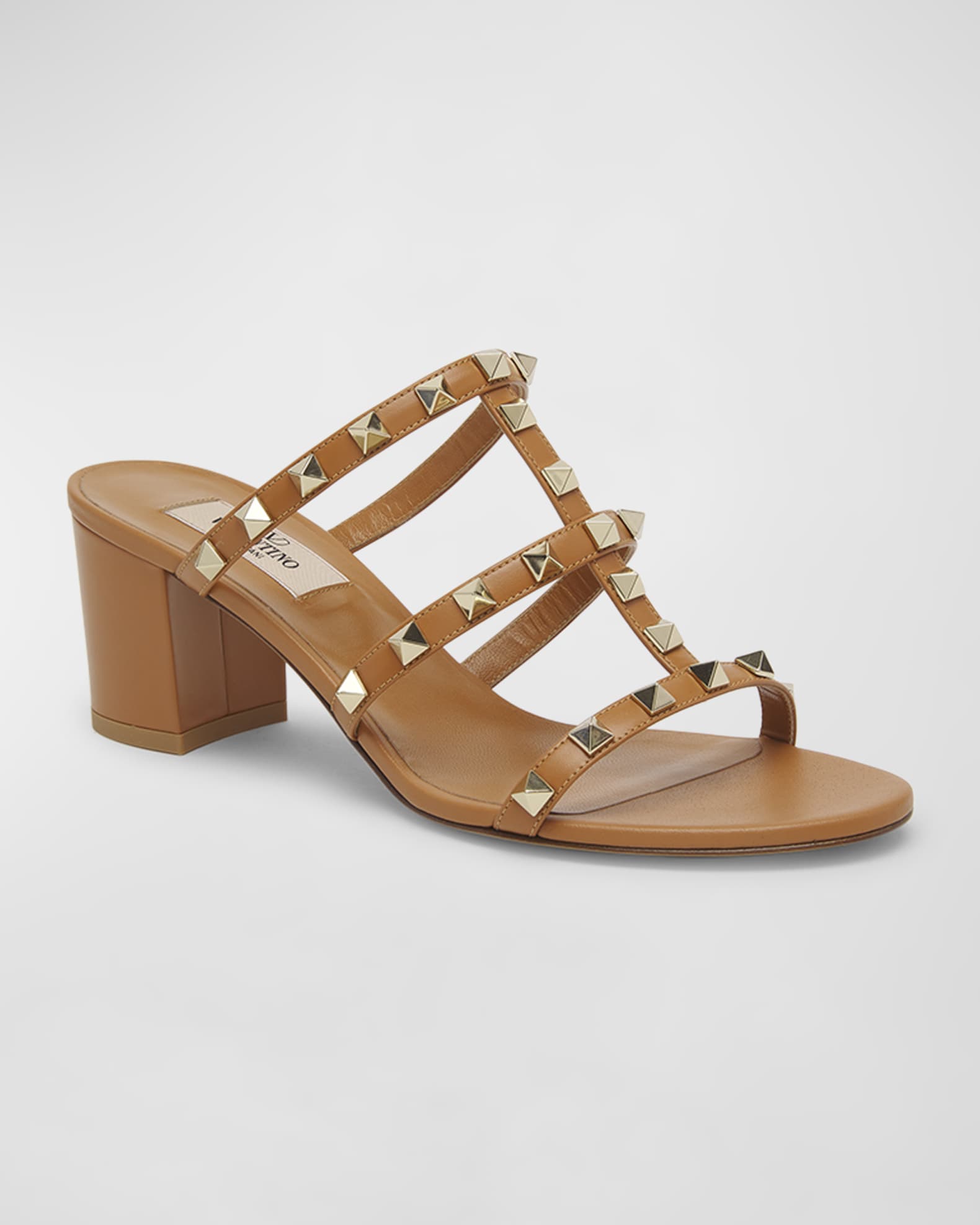 Last call valentino rockstud on sale
