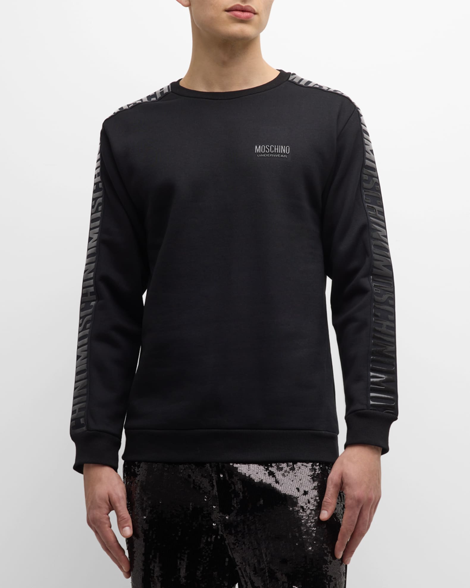 Moschino shoulder logo sweatshirt deals