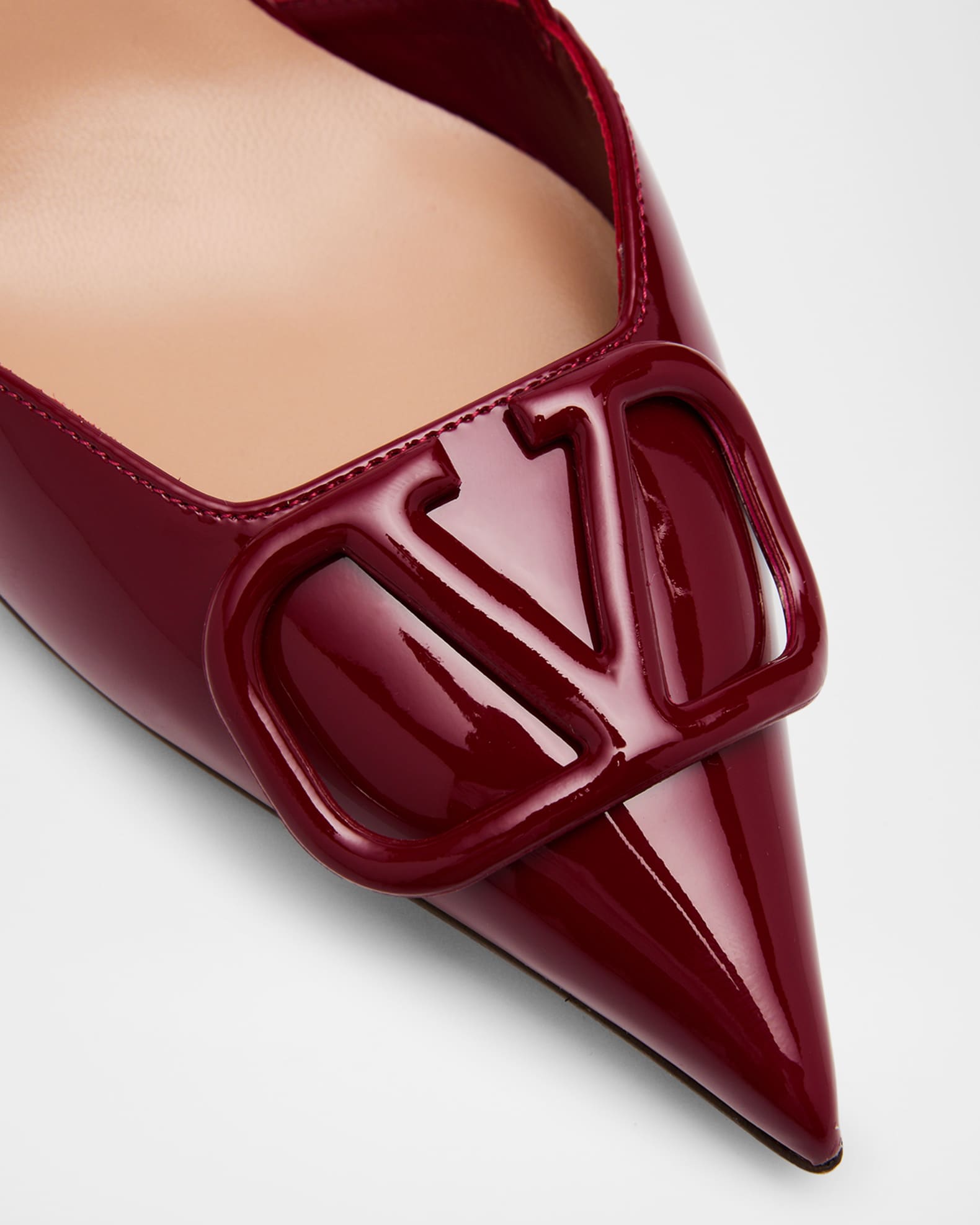 V slingback shoes hot sale