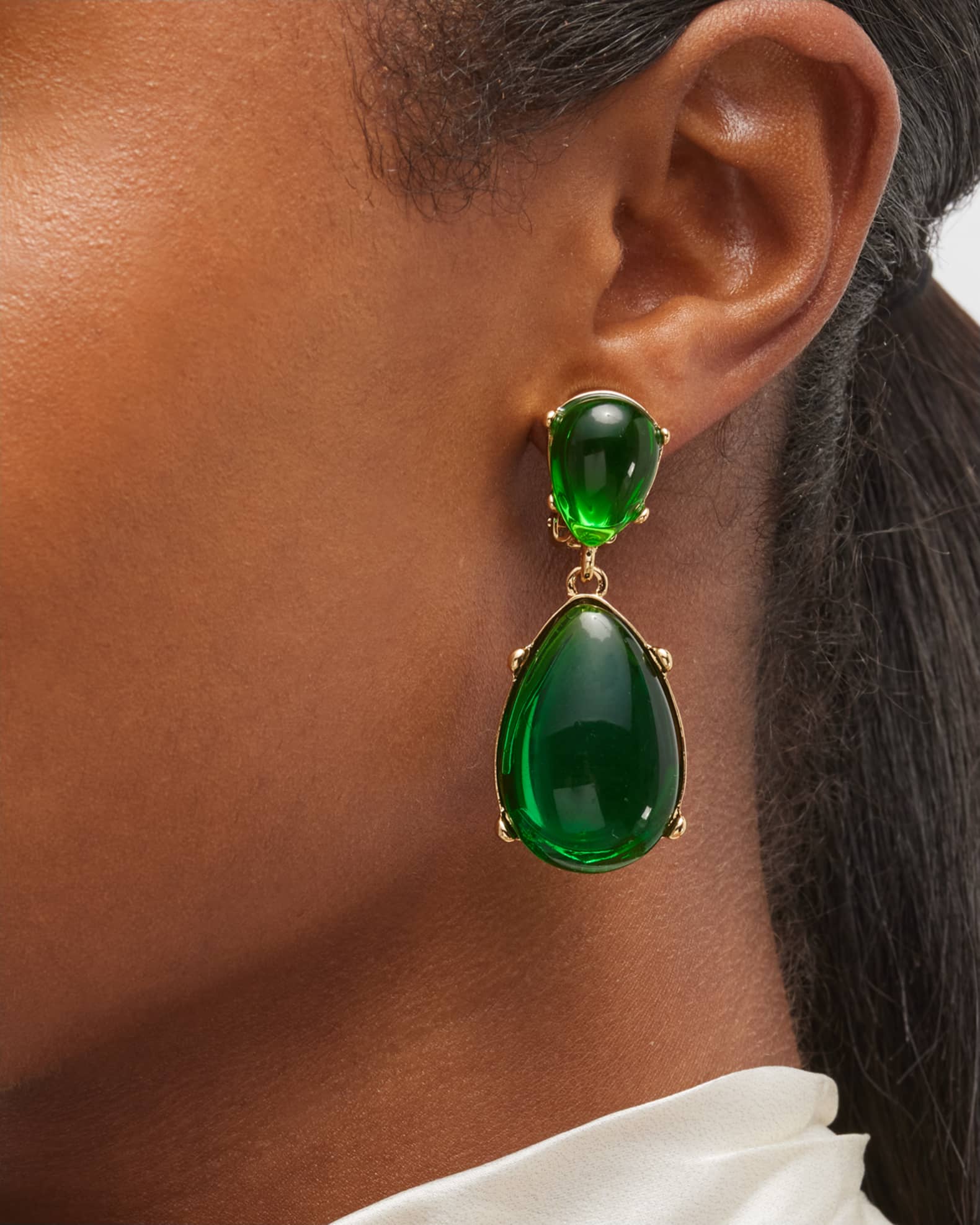Emerald Resin Teardrop Cabochon Clip Earrings 1
