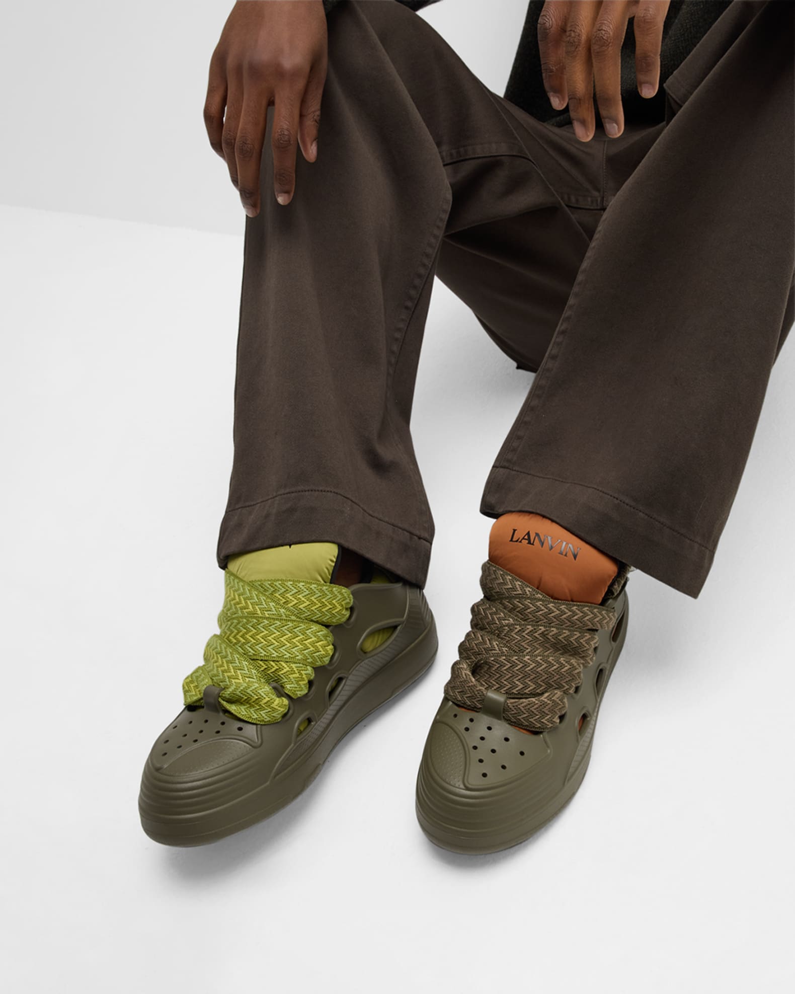 Rubber sneaker outlet