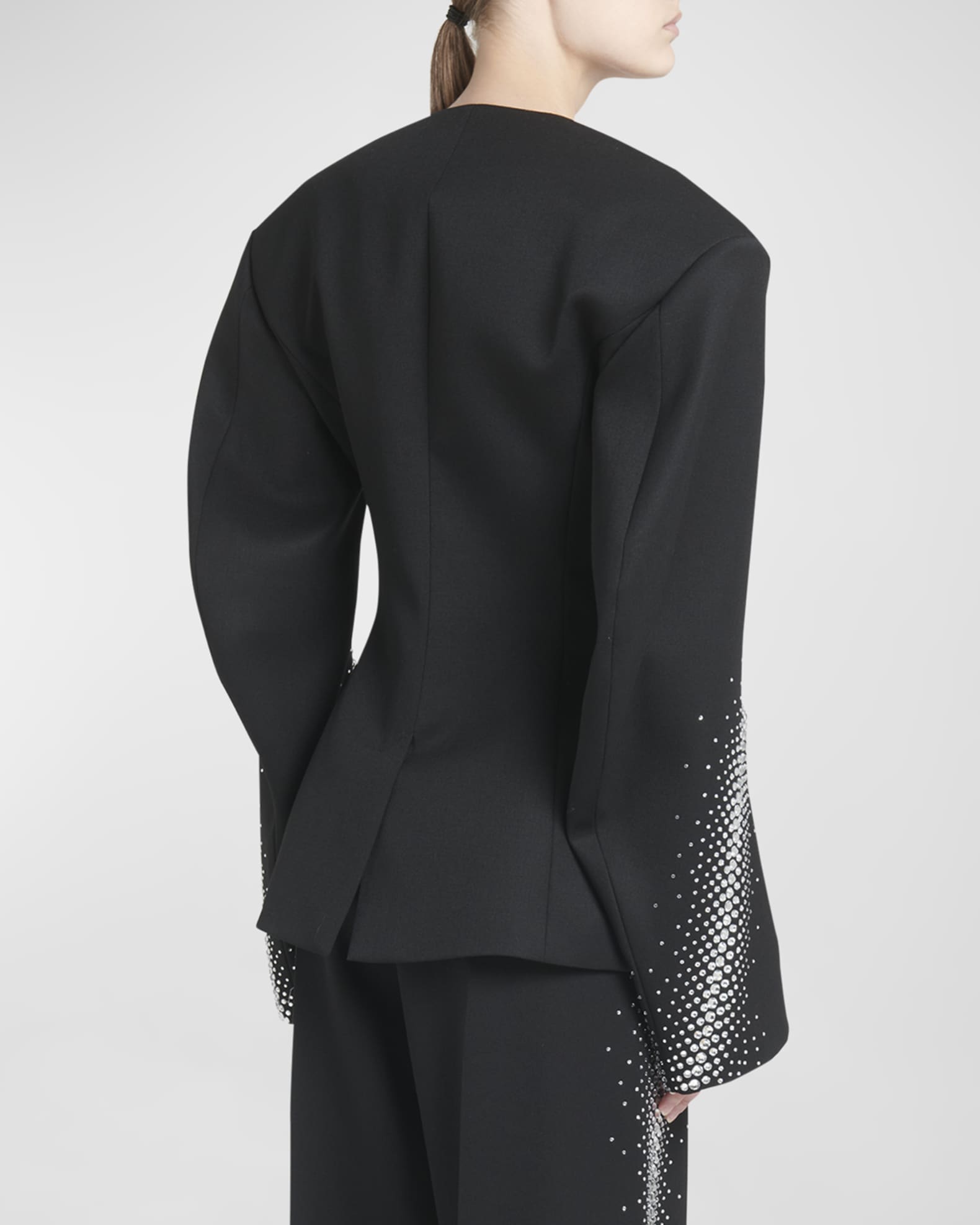 【関税込み】THE ATTICO MAXI SHOULDER STRAP BLAZER The attico Maxi shoulder strap blazer available on julian