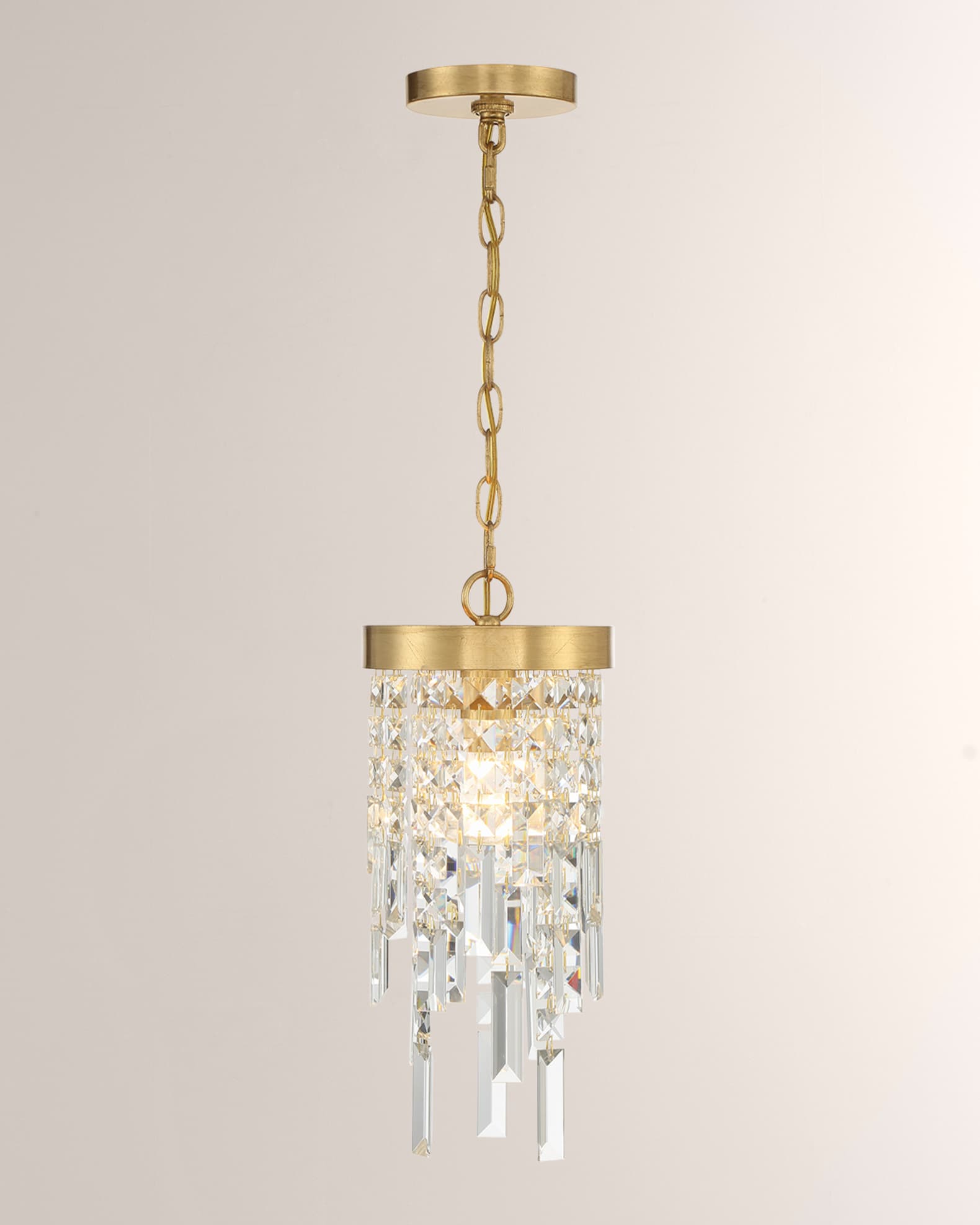 Winfield 1-Light Antiqued Gold Pendant 0