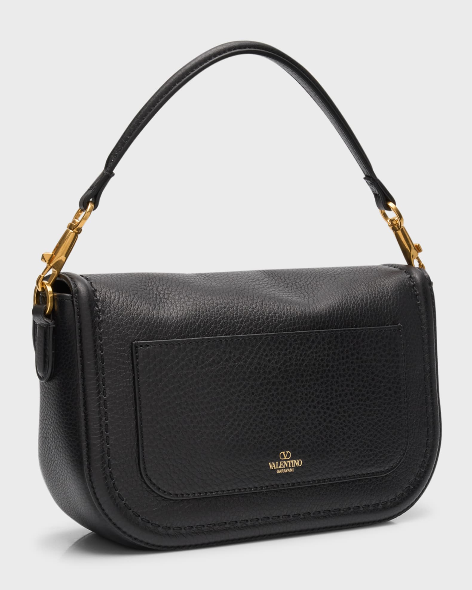 VIP【送料関税込】VALENTINO GARAVANI LOCO LEATHER SHOULDERBAG Valentino Garavani Locò Leather Shoulder Bag | Black | FARFETCH
