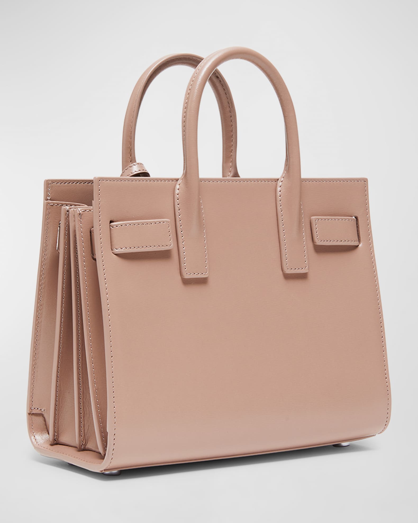ハンドバッグ SAINT LAURENT SAC DE JOUR SMALL LEAHTER HANDBAG Saint Laurent Sac De Jour Small in Grained Leather | Saks