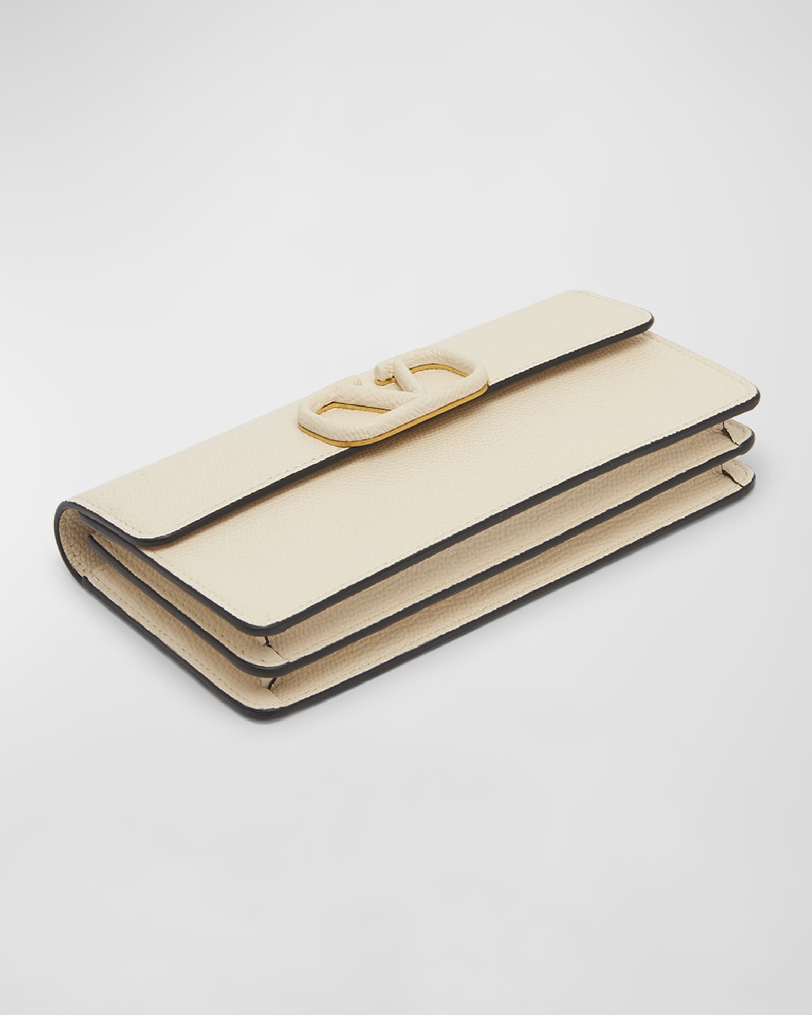 VLOGO Flap Leather Wallet on Chain 1