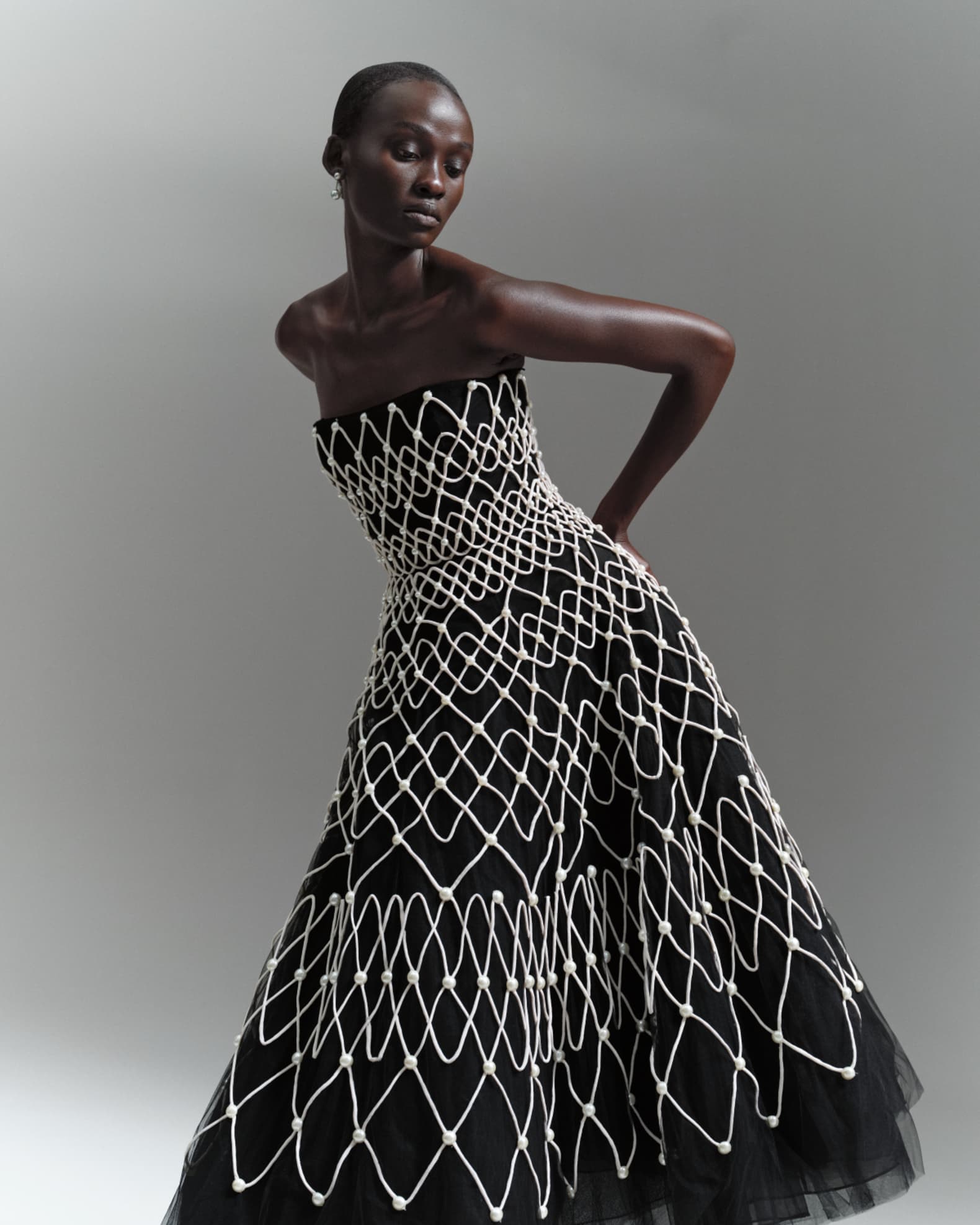 Carolina Herrera Embroidered Strapless Midi Dress | Neiman Marcus